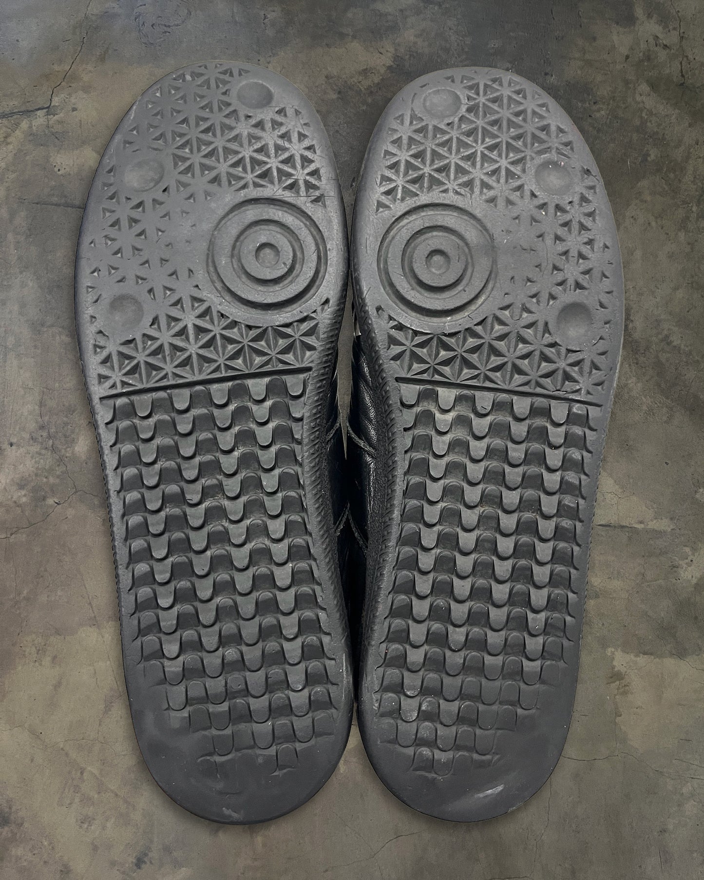MAISON MARGIELA SPLATTER GAT 42