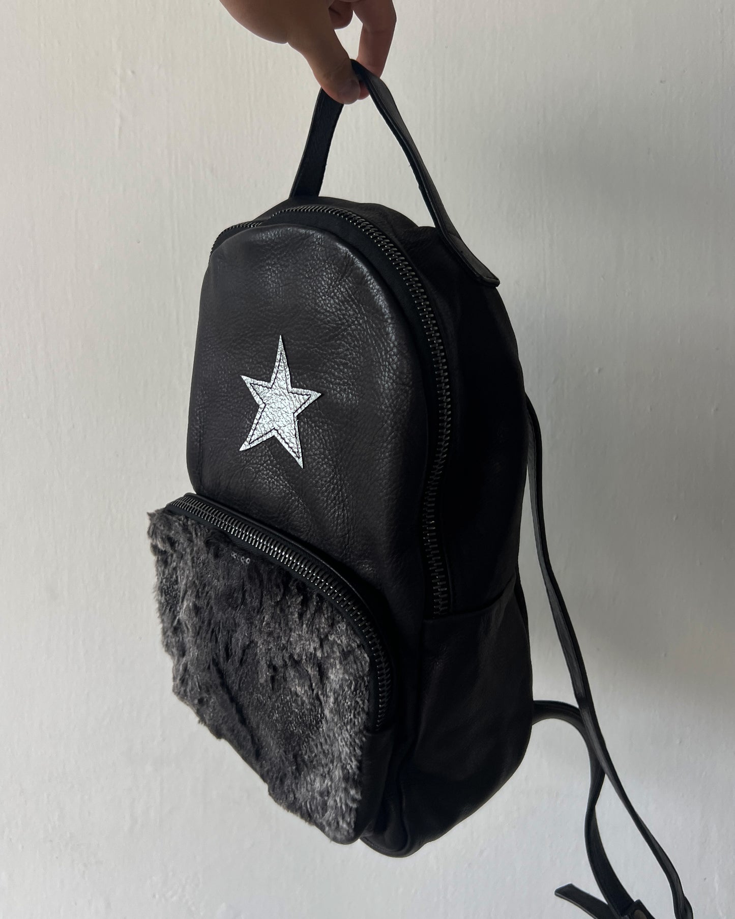 WLG BY GIORGIO BRATO SEQUINED FUR BOOK BAG