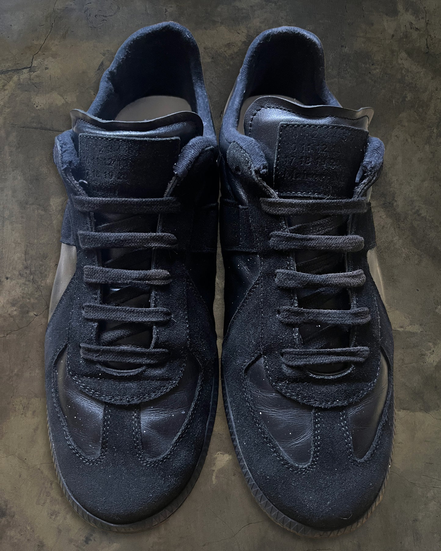 MAISON MARGIELA JET BLACK GAT 41