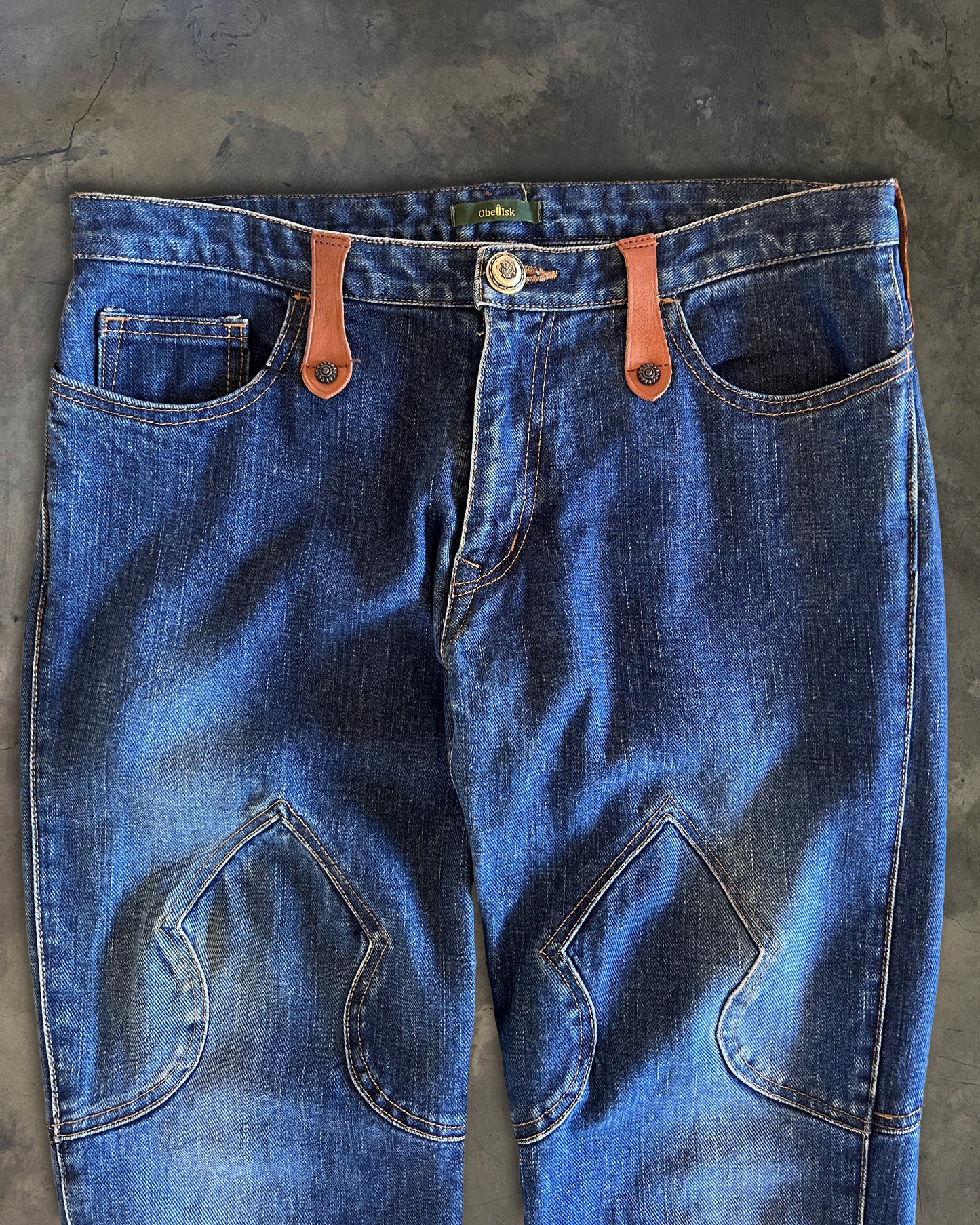 OBELISK FLARED JEANS