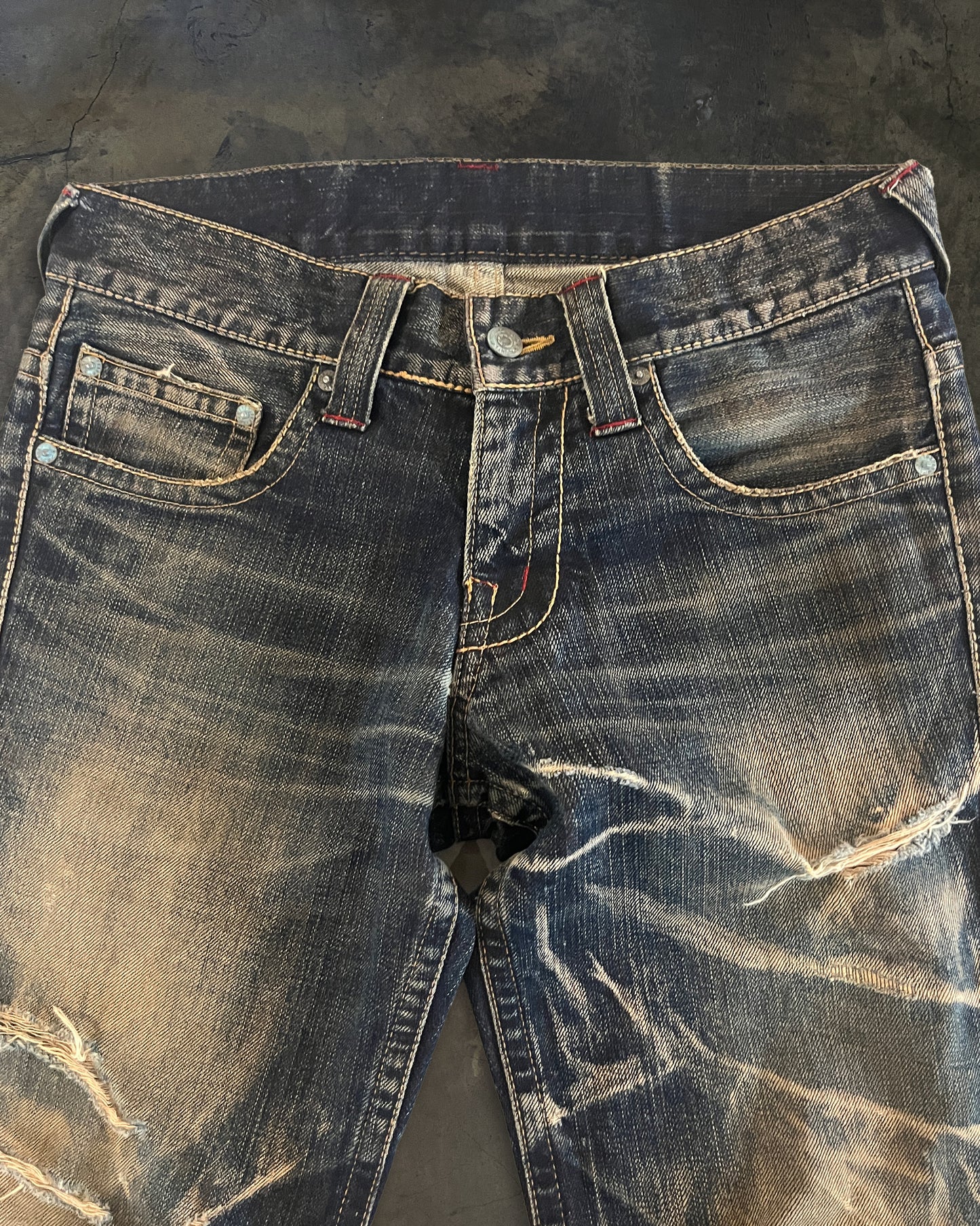 TORNADO MART SPIRAL FLARE JEANS