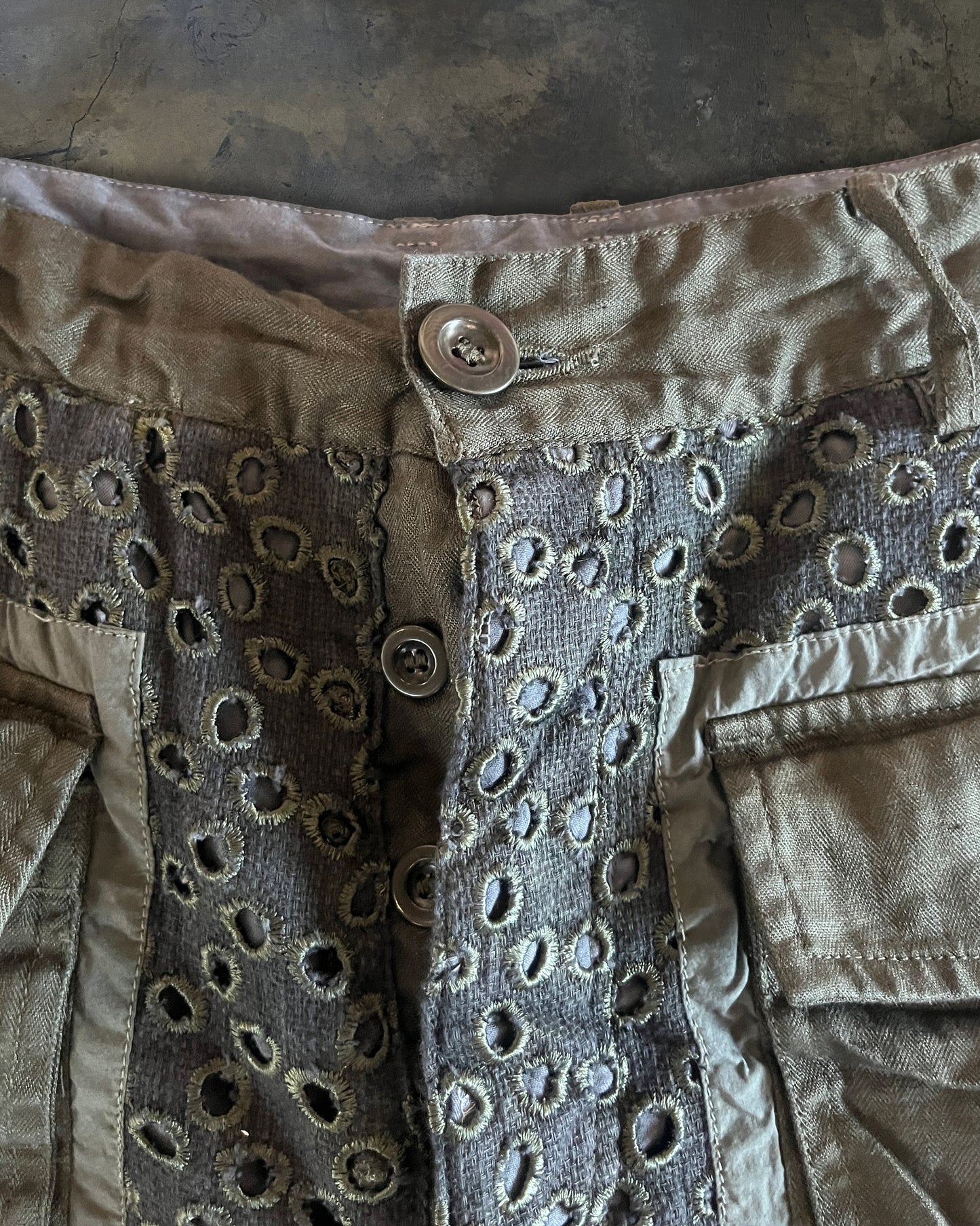 DIET BUTCHER SLIM SKIN LAZER CUT PAISLEY SHORTS