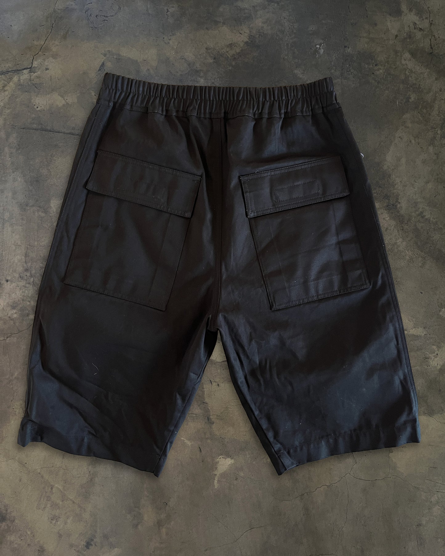 RICK OWENS POD SHORTS