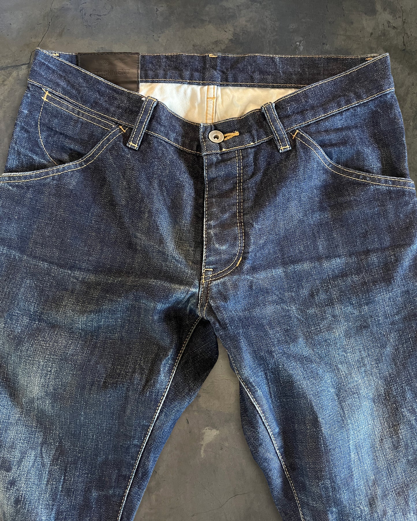 ATTACHMENT FLARED DENIM ★★★
