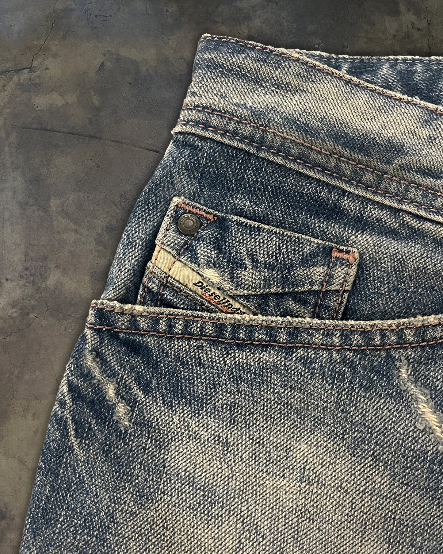 DIESEL BOOTCUT JEANS