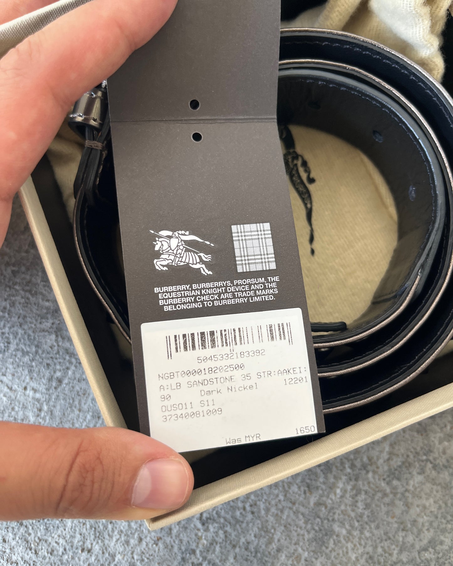 BURBERRY DARK NICKEL STUDDED BELT