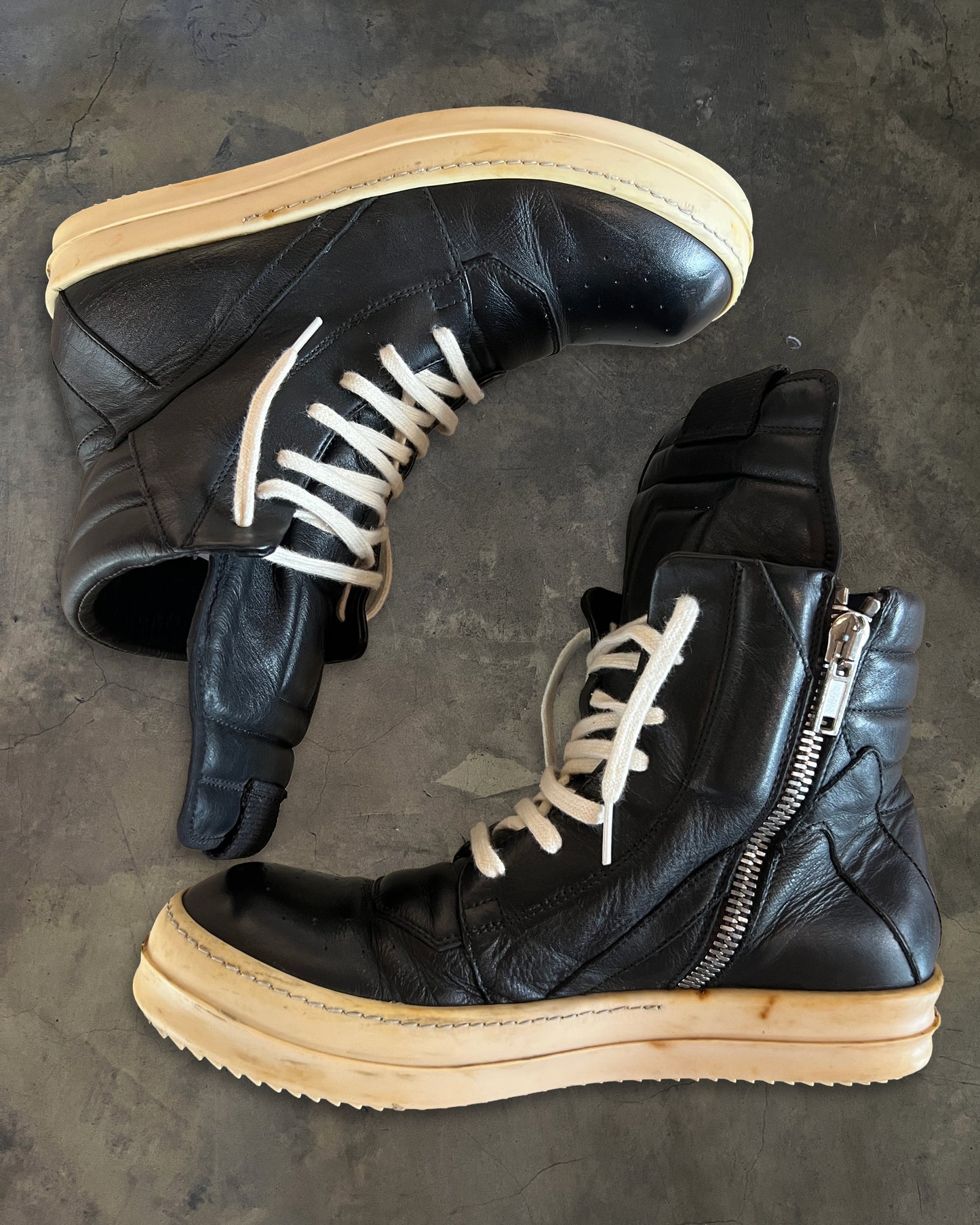 RICK OWENS FW 2016 "MASTODON" GEOBASKETS