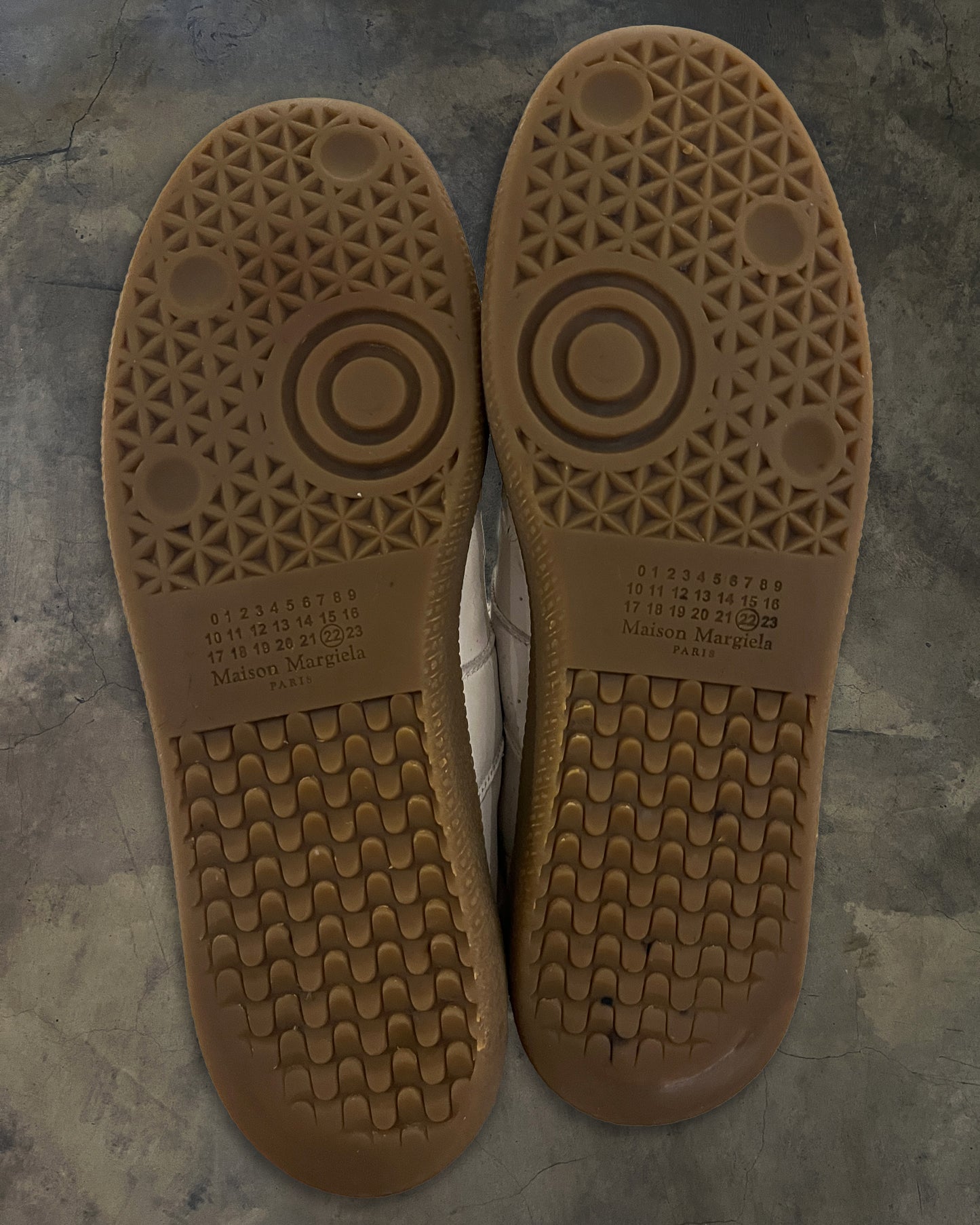 MAISON MARGIELA SPLATTER GAT 42.5