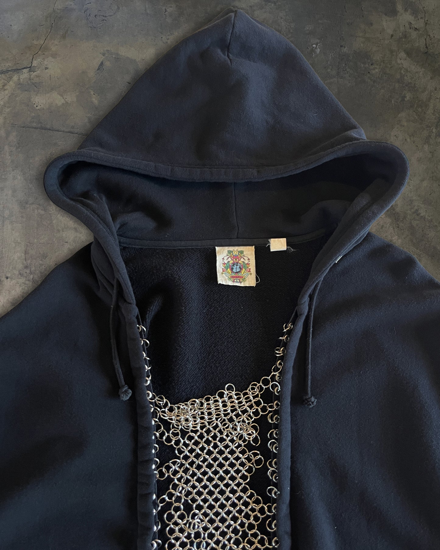 PHENOMENON SS2010 DESTROYED CHAINMAIL SLEEVELESS HOODIE
