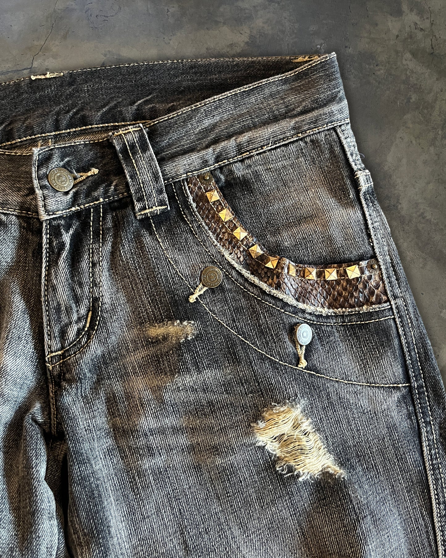 TORNADO MART SNAKESKIN FLARED DENIM