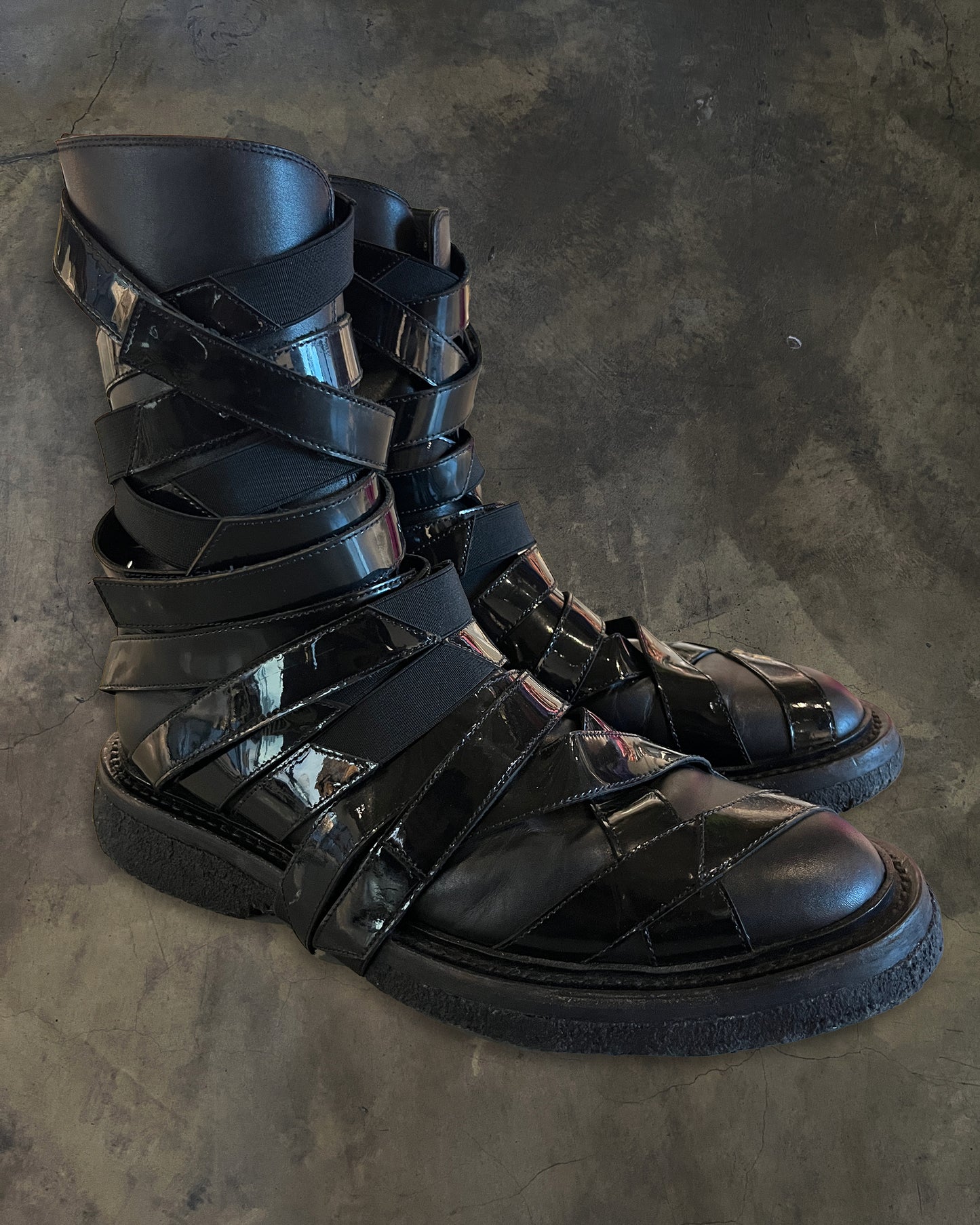 DIOR HOMME AW2008 "LUMIERE DU NORD" LEATHER STRAP MUMMY BOOTS