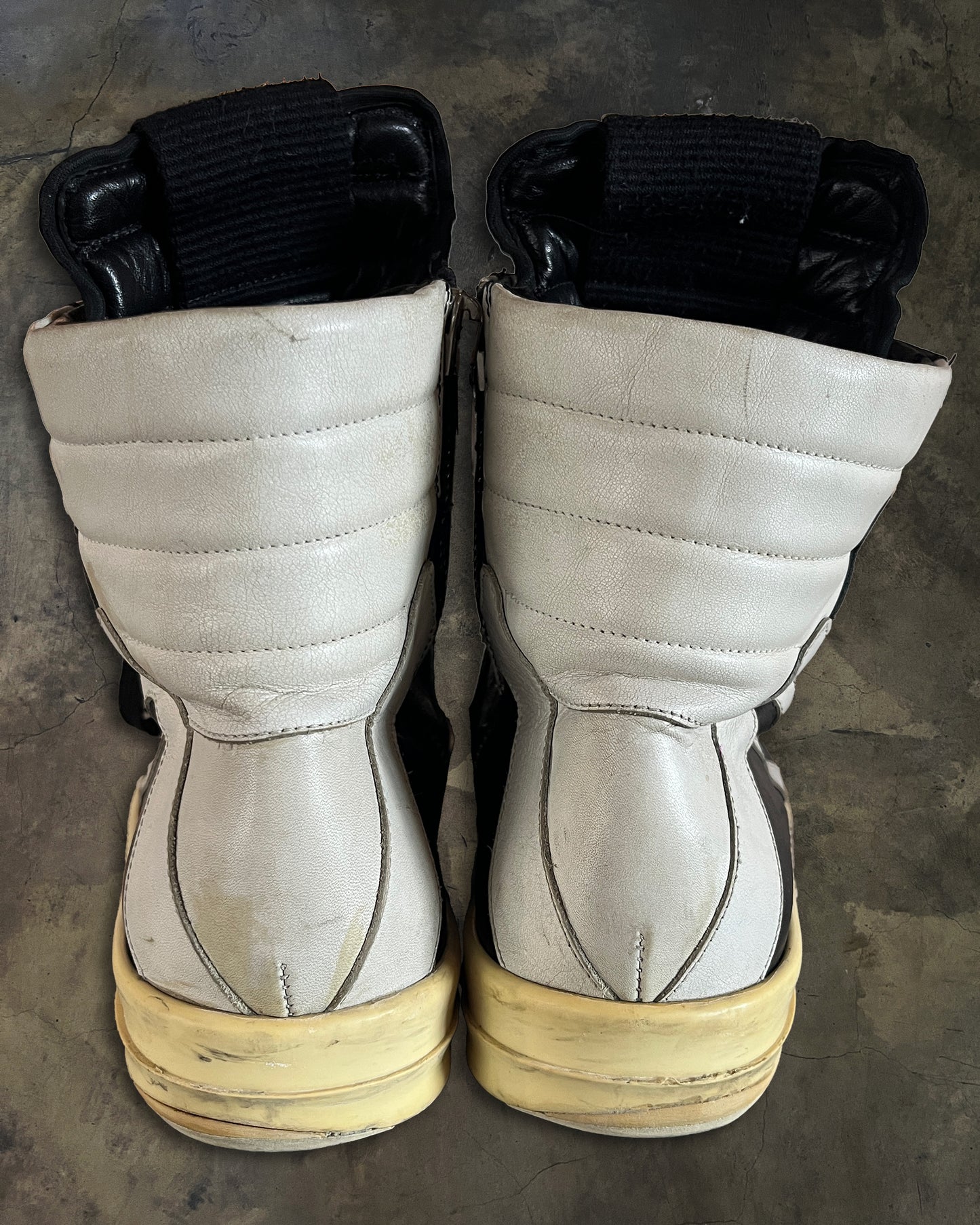 RICK OWENS SS2011 "ANTHEM" SHORT TONGUE GEOBASKET