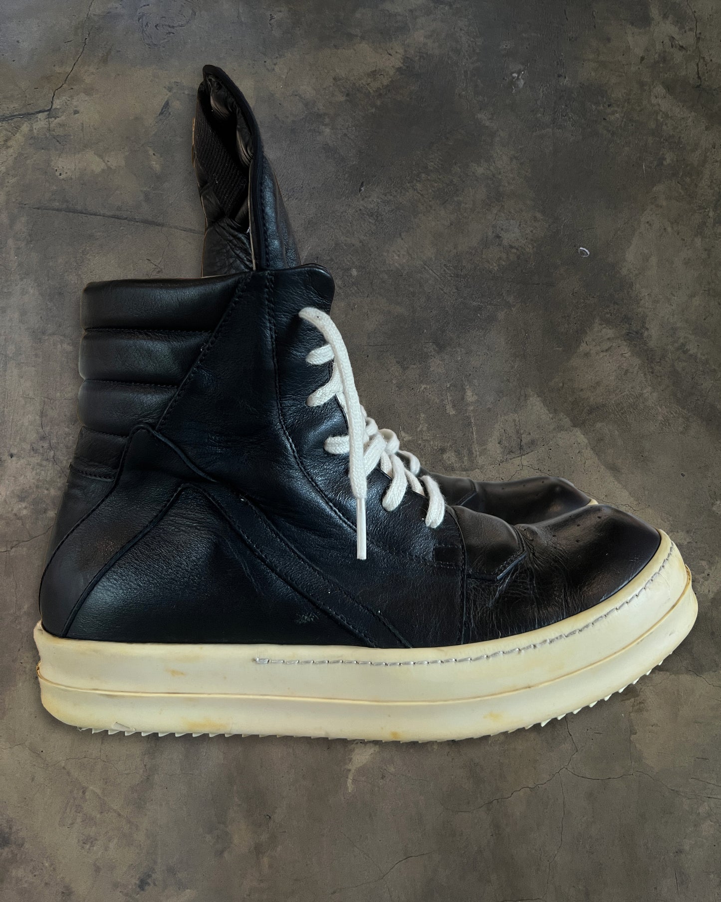 RICK OWENS FW 2016 "MASTODON" GEOBASKETS