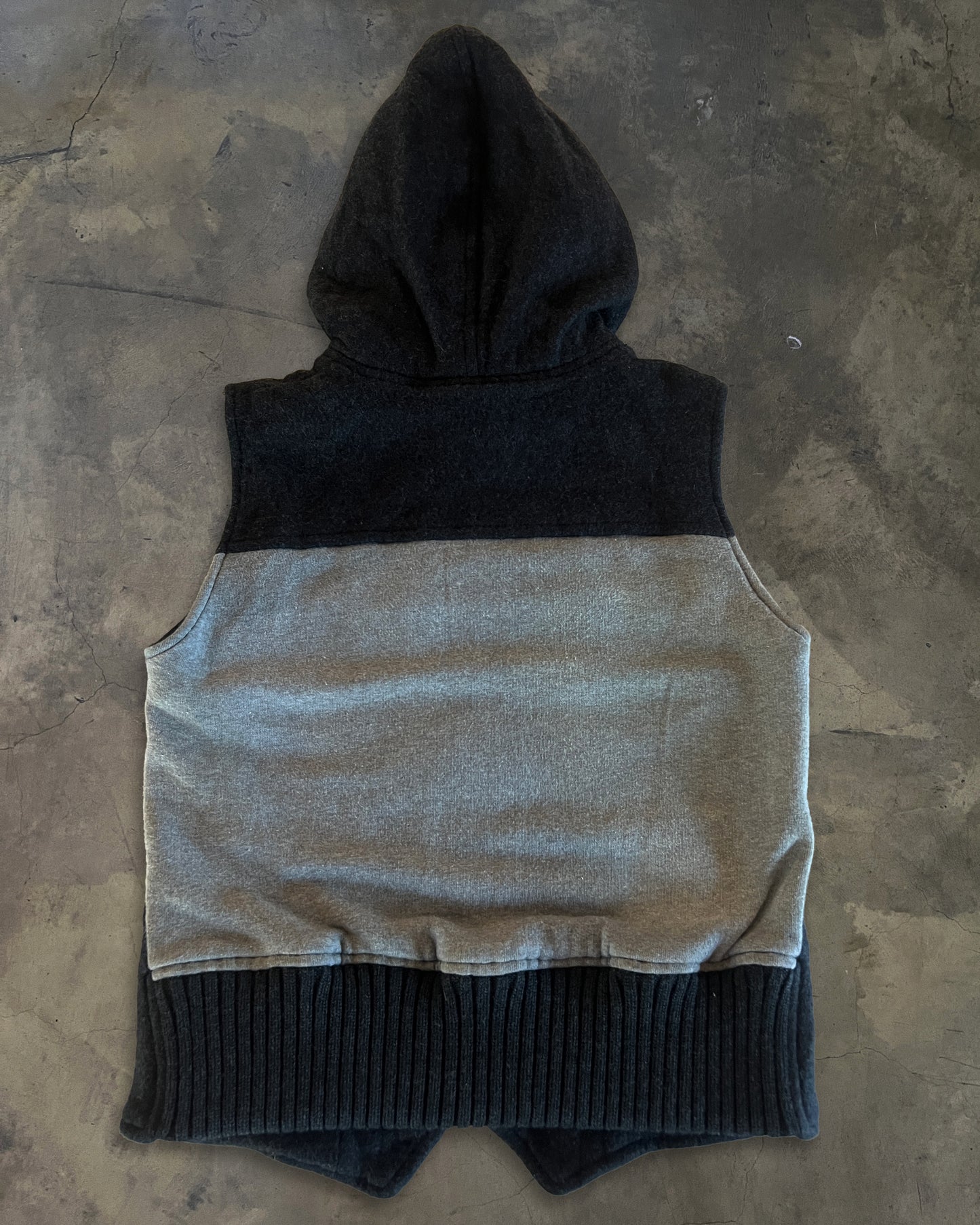 00's DOLCE GABBANA HOODED VEST