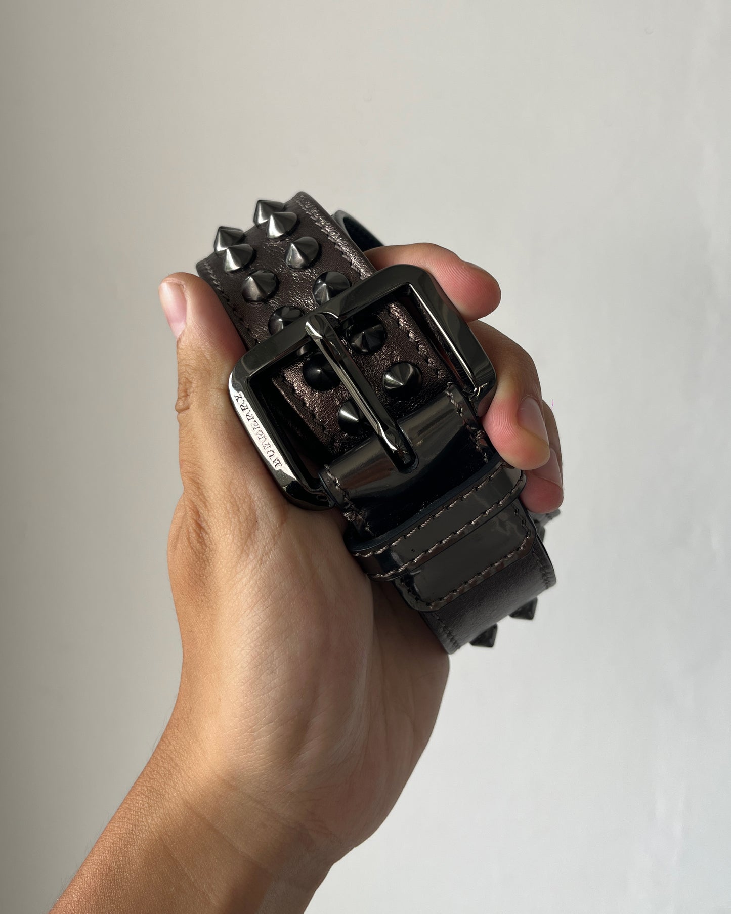 BURBERRY DARK NICKEL STUDDED BELT