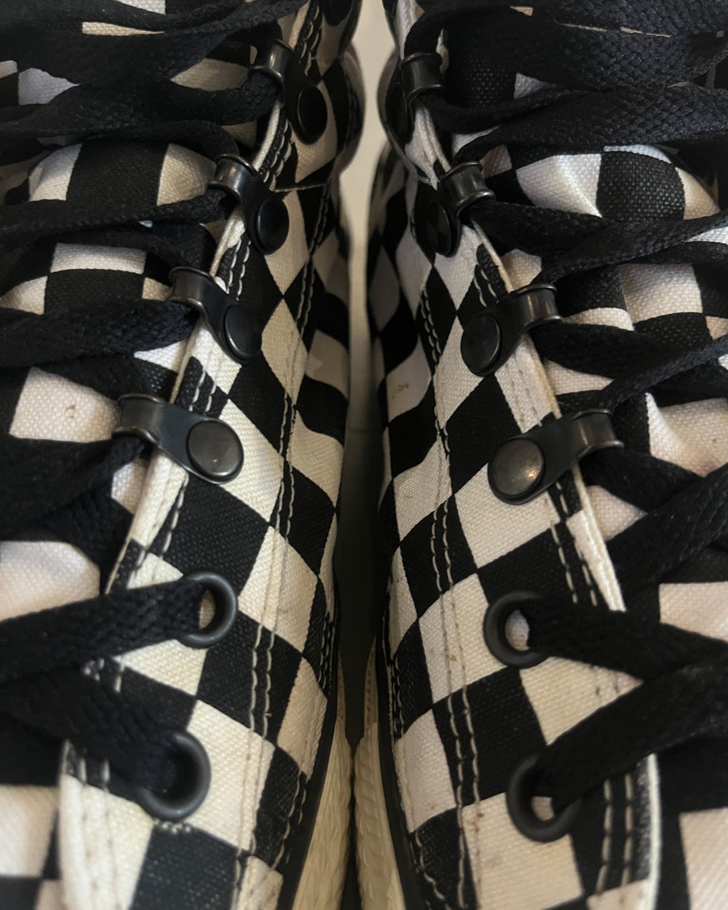 NUMBER NINE AW2007 "LOVE, GOD, MURDER" CHECKERED HI TOP