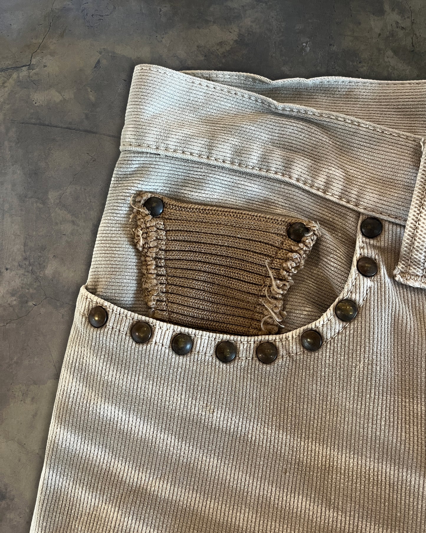 LED RECHWE CORDUROY COWBOY PANTS