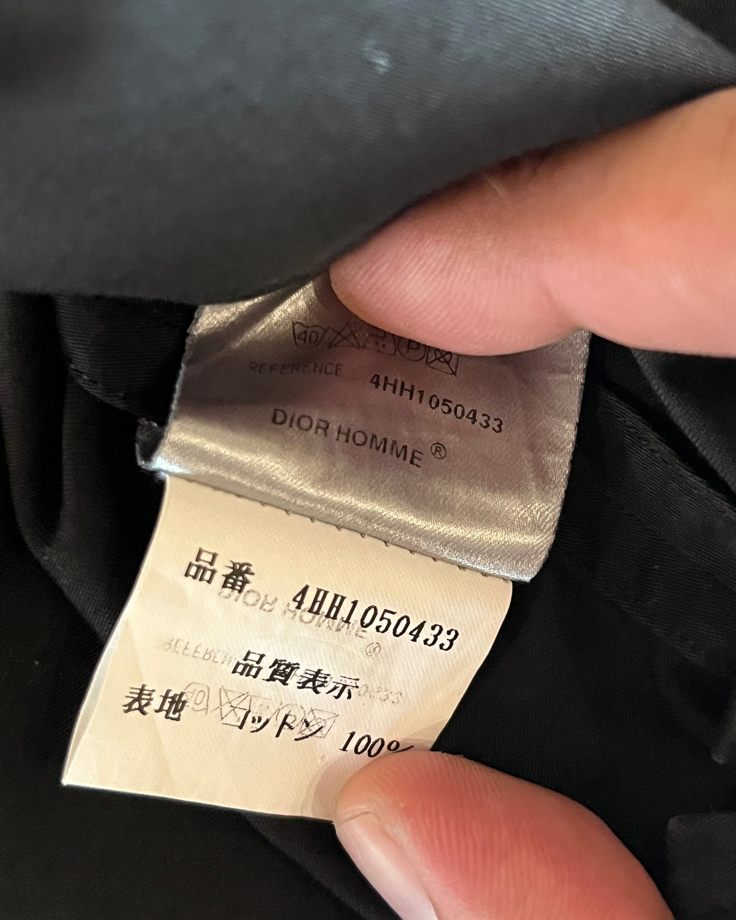 DIOR HOMME AW2005 "VICTIM OF THE CRIME" BEE EMBROIDERED DRESS SHIRT