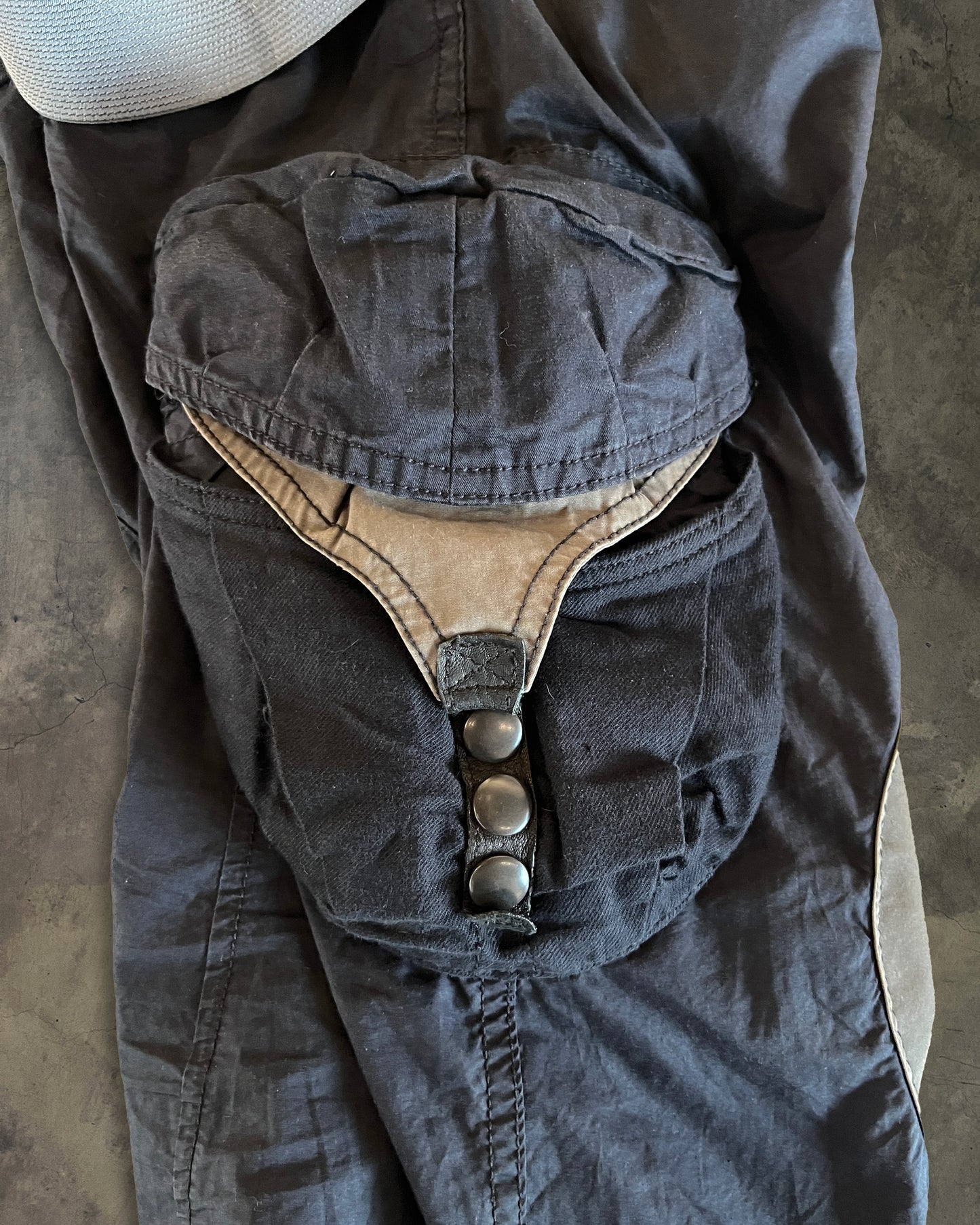 L.G.B SUSPENDER PARACHUTE CARGO