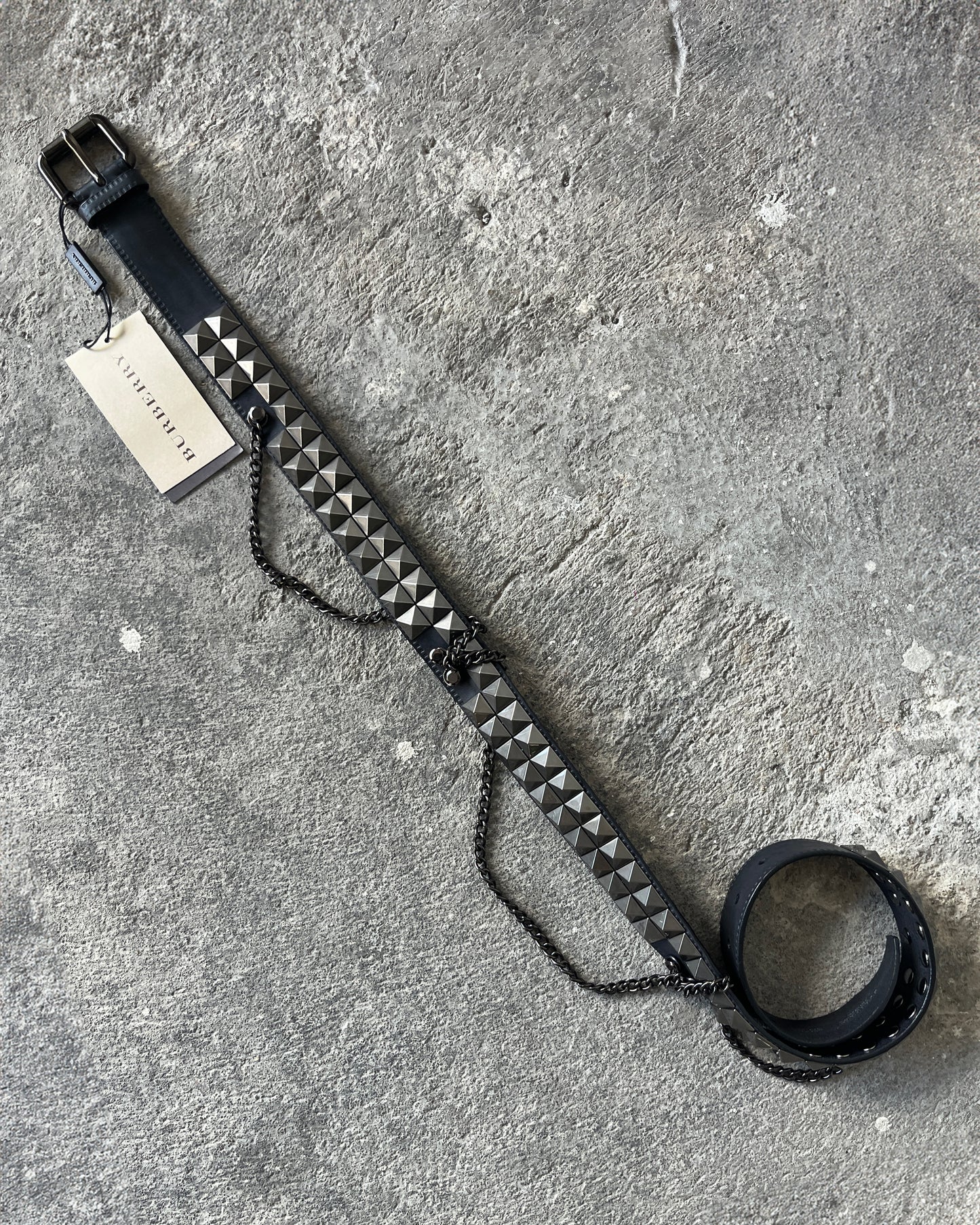 BURBERRY STUDDED BELT