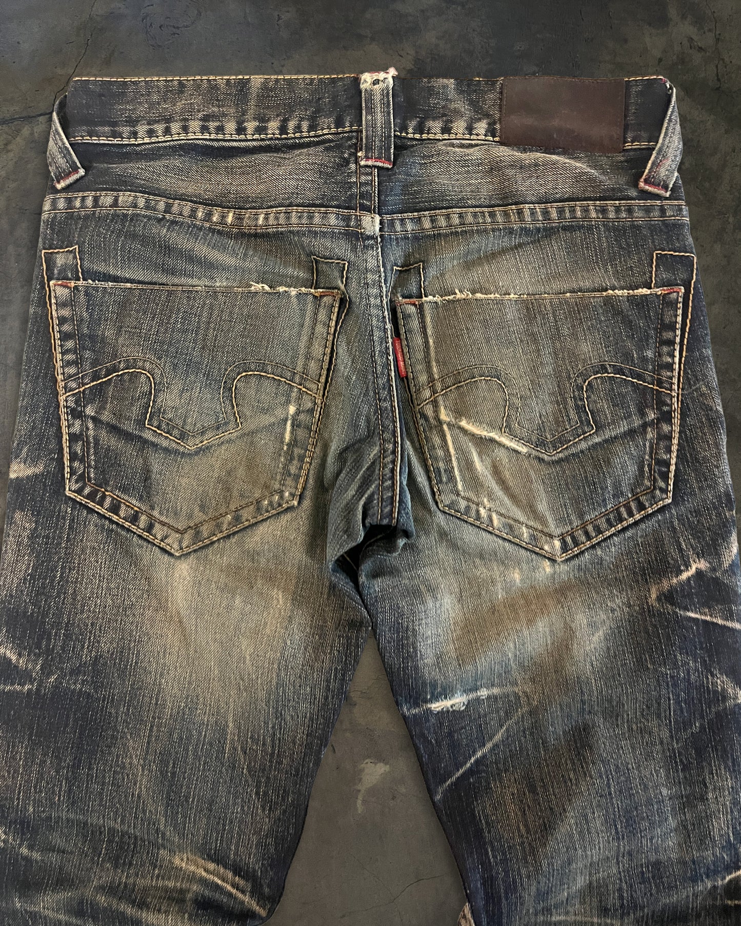 TORNADO MART SPIRAL FLARE JEANS