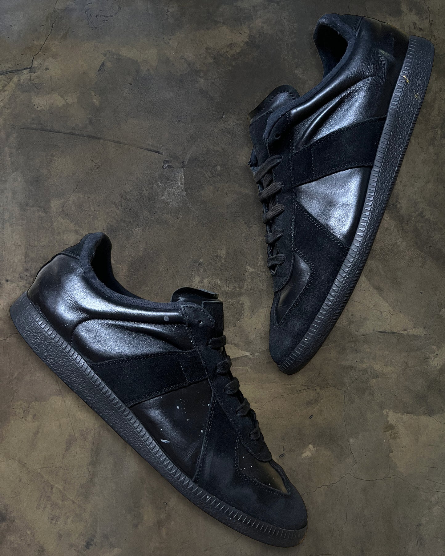 MAISON MARGIELA JET BLACK GAT 41