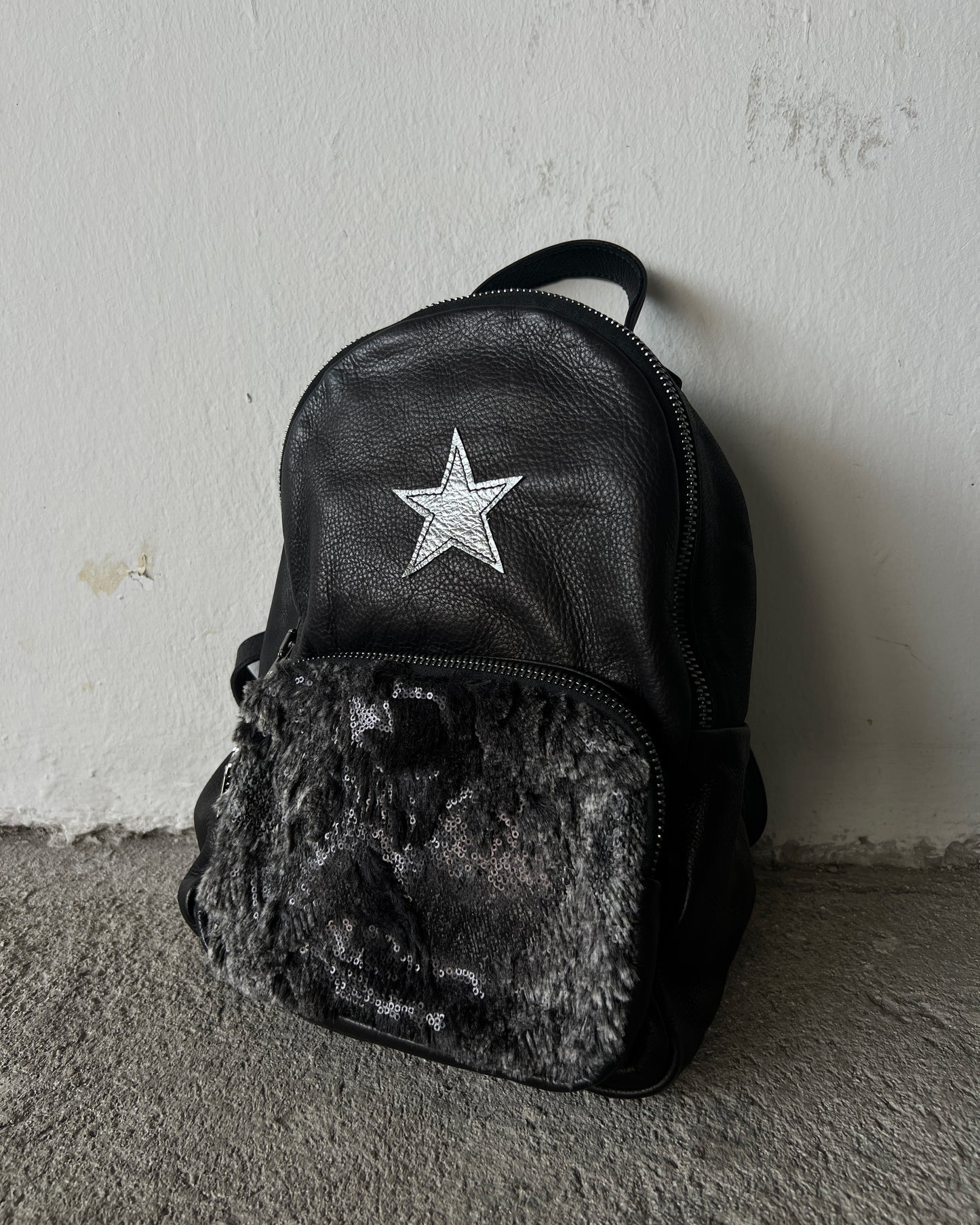 WLG BY GIORGIO BRATO SEQUINED FUR BOOK BAG