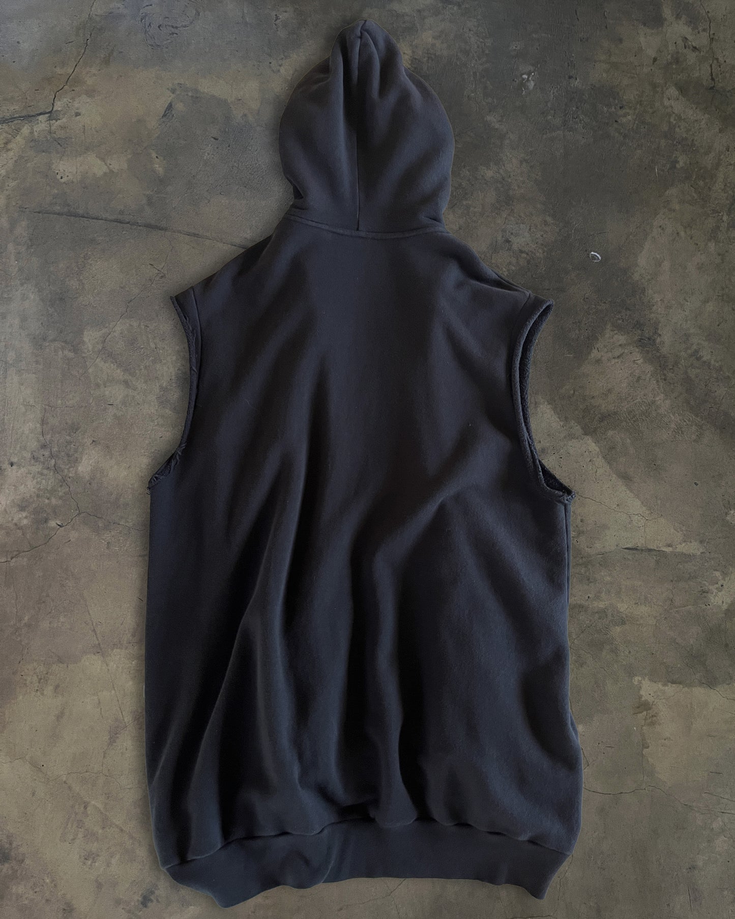 PHENOMENON SS2010 DESTROYED CHAINMAIL SLEEVELESS HOODIE