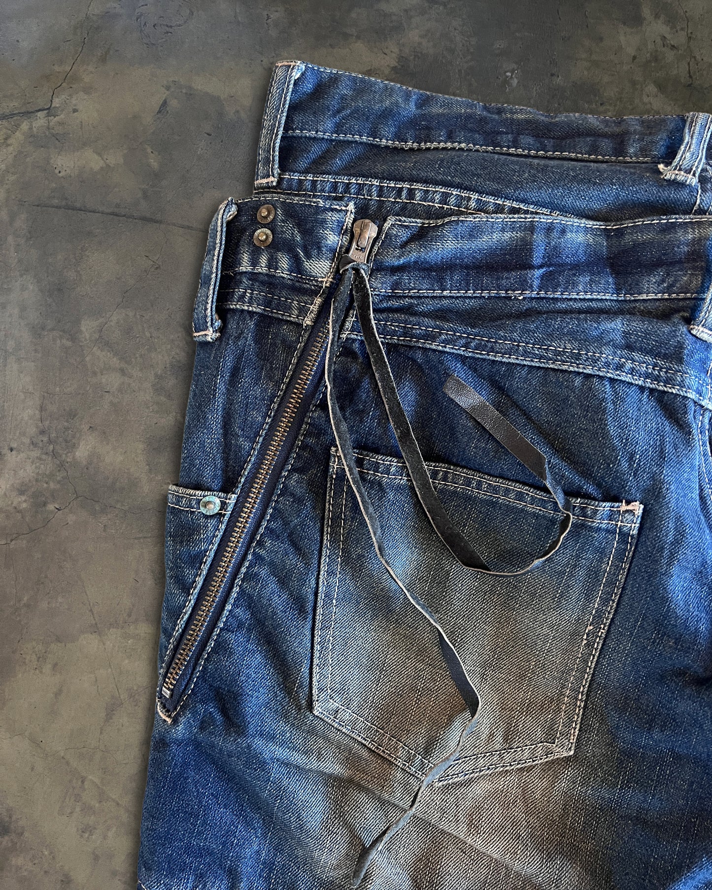 PPFM DOUBLE WAISTED JEANS