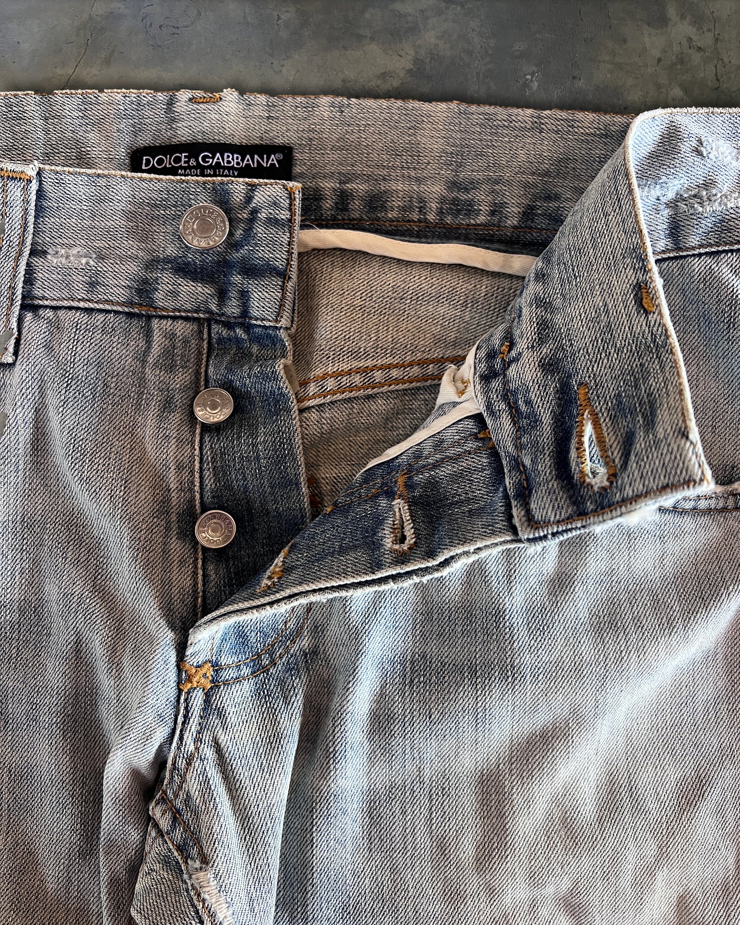 DOLCE & GABBANA LIGHT WASHED THRASHED STRAIGHT LEG DENIM