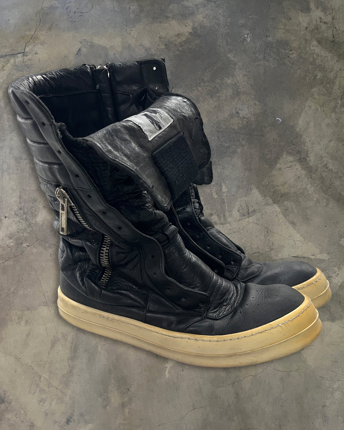 RICK OWENS AW2011 CARGOBASKET