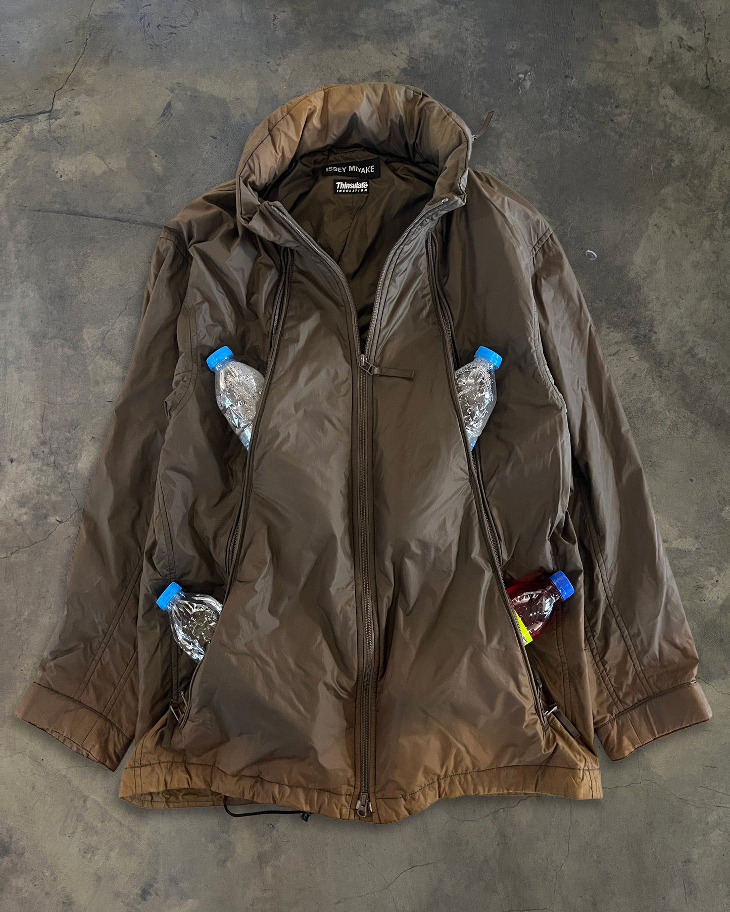 ISSEY MIYAKE AW2007 MULTIPCOKETED JACKET