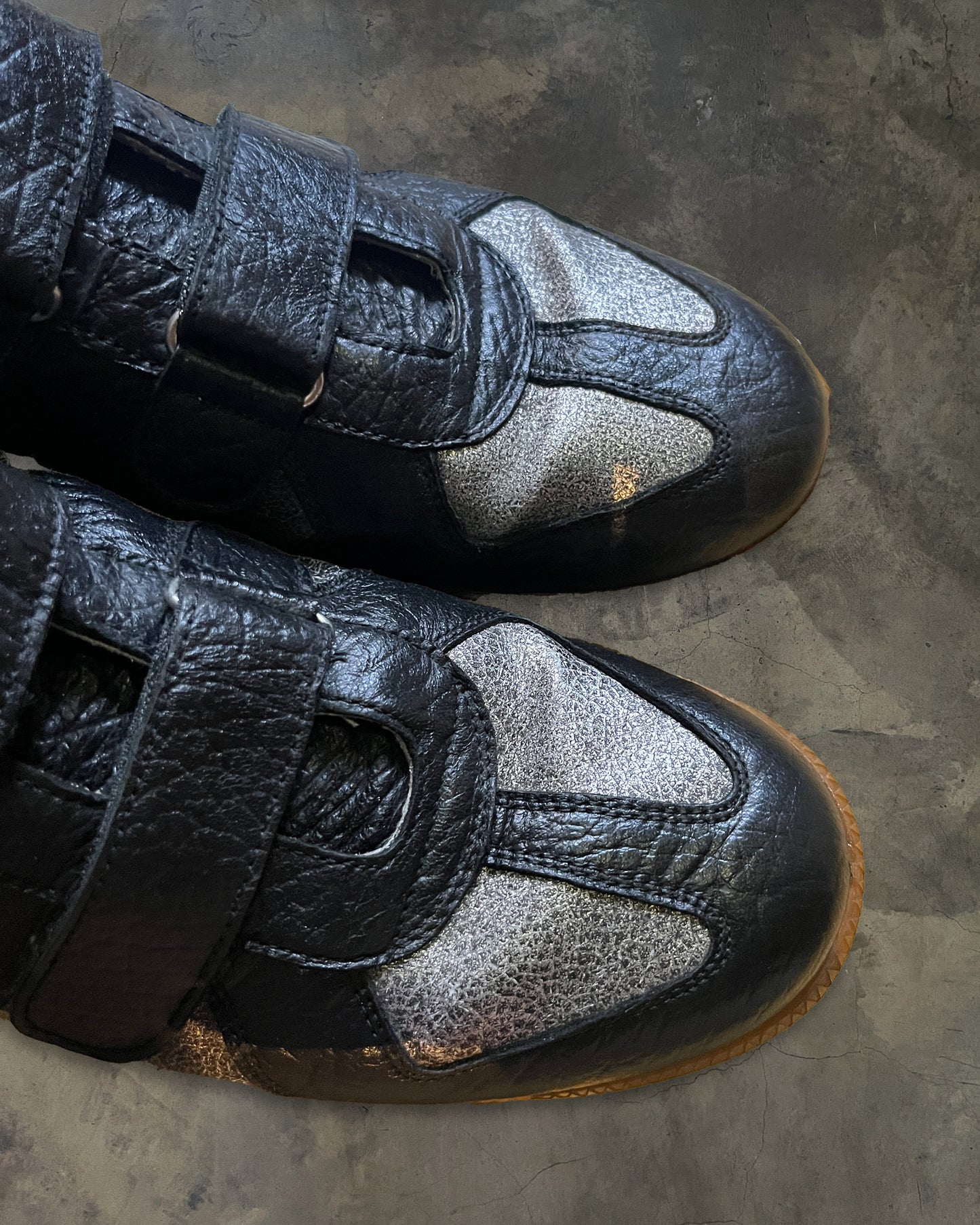 MAISON MARGIELA FW2014 "METALLIC CRACKLE" VELCRO GAT