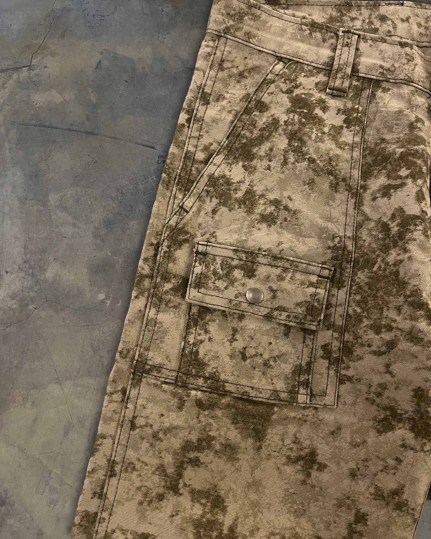 TORNADO MART DIGI CAMO FLARED
