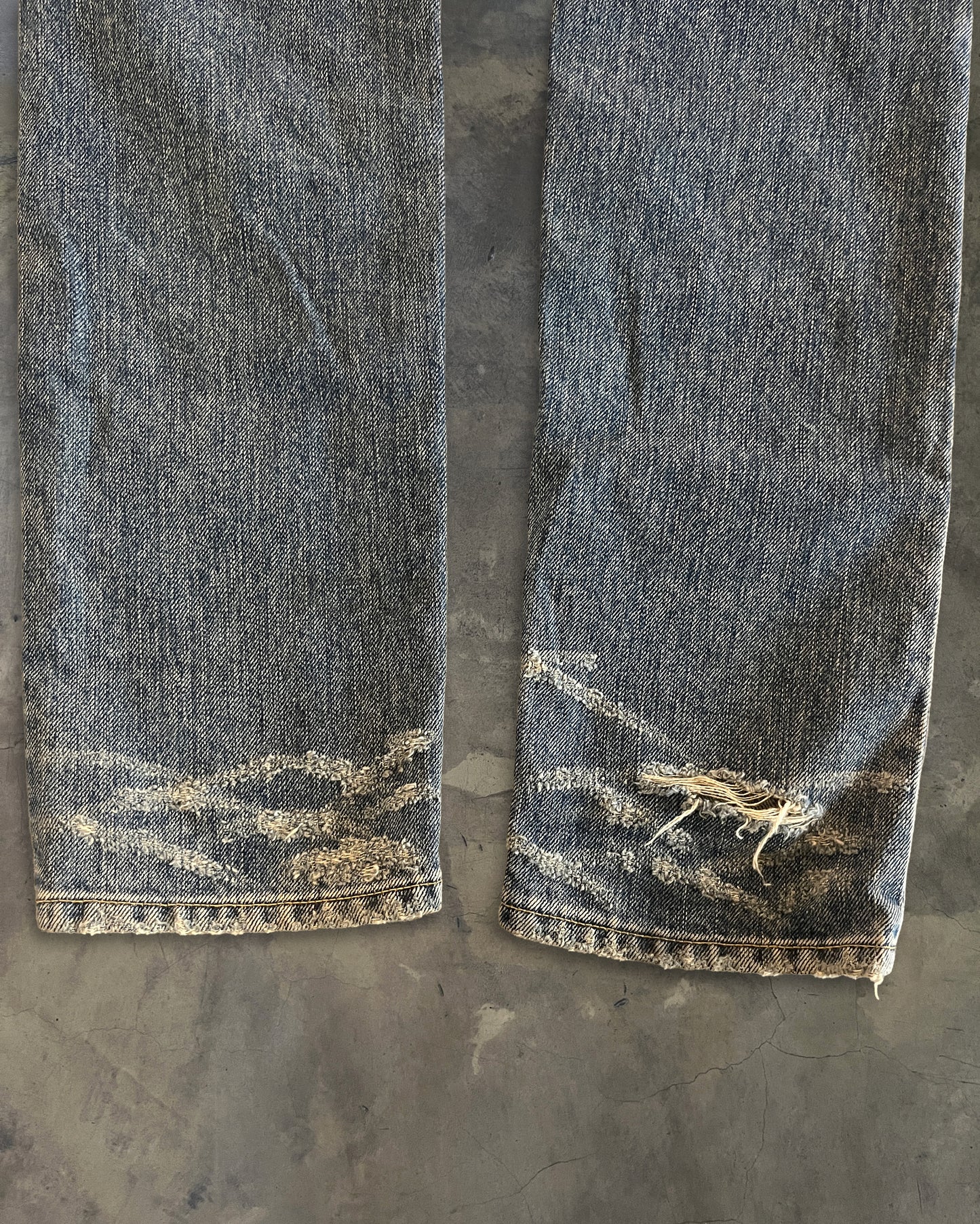 SAINT LAURENT BIG CRASH DISTRESS D02