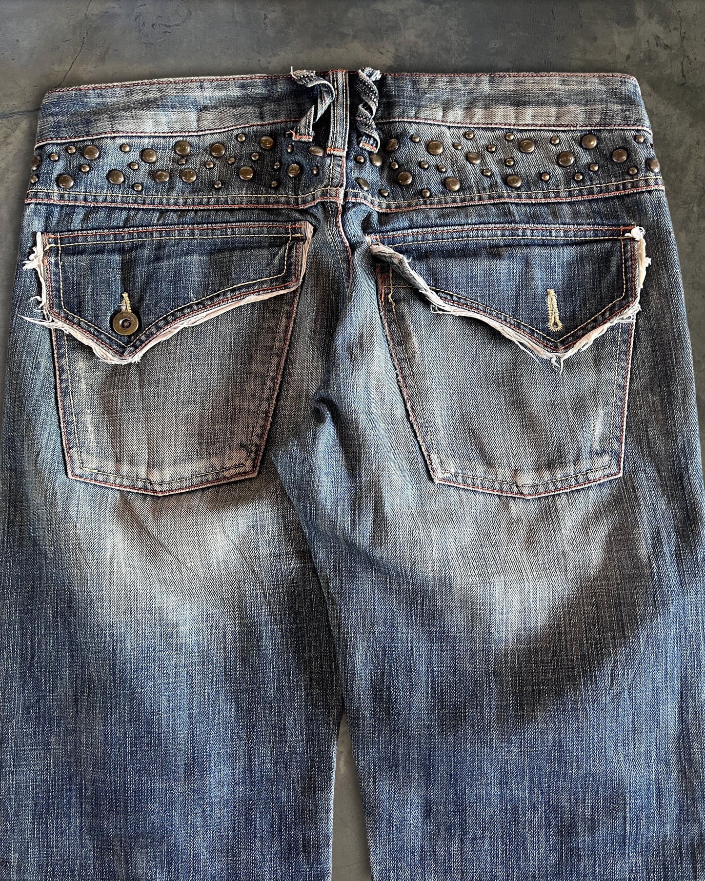 LAGUST SPIRAL CUTS DENIM