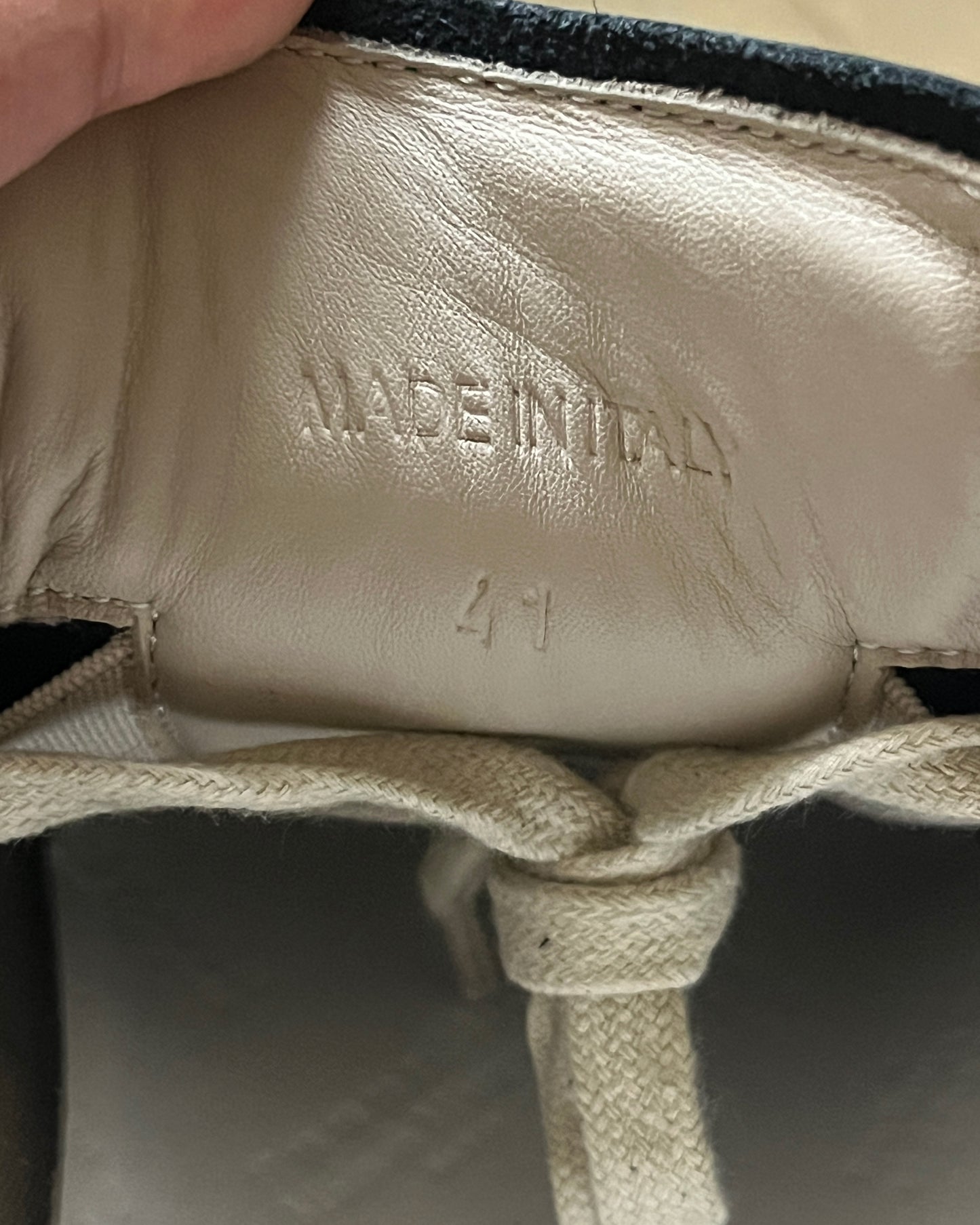 MAISON MARGIELA BLACK / GUM SOLE GAT 41