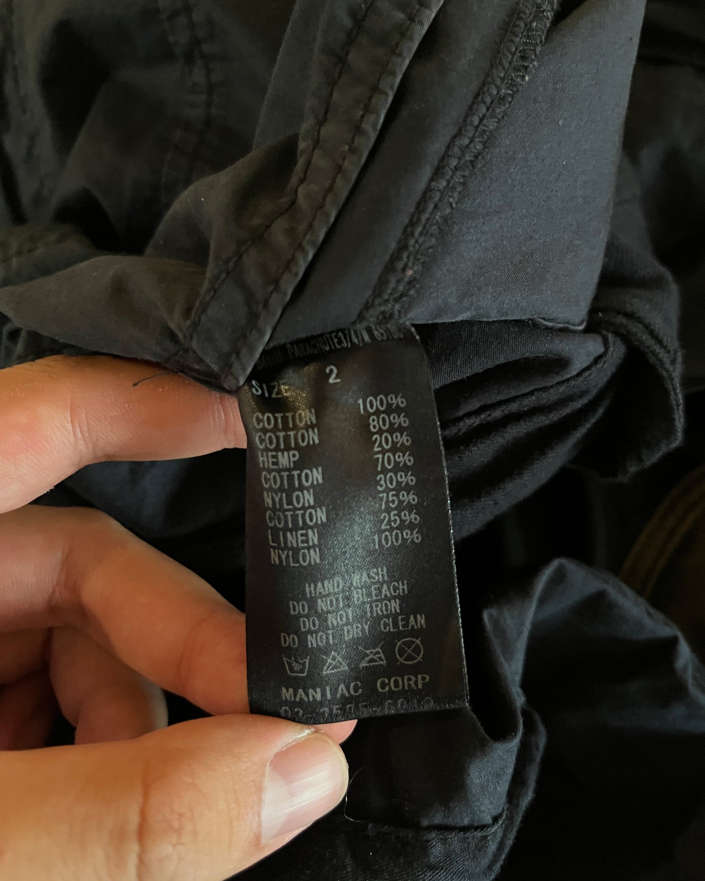 L.G.B SUSPENDER PARACHUTE CARGO