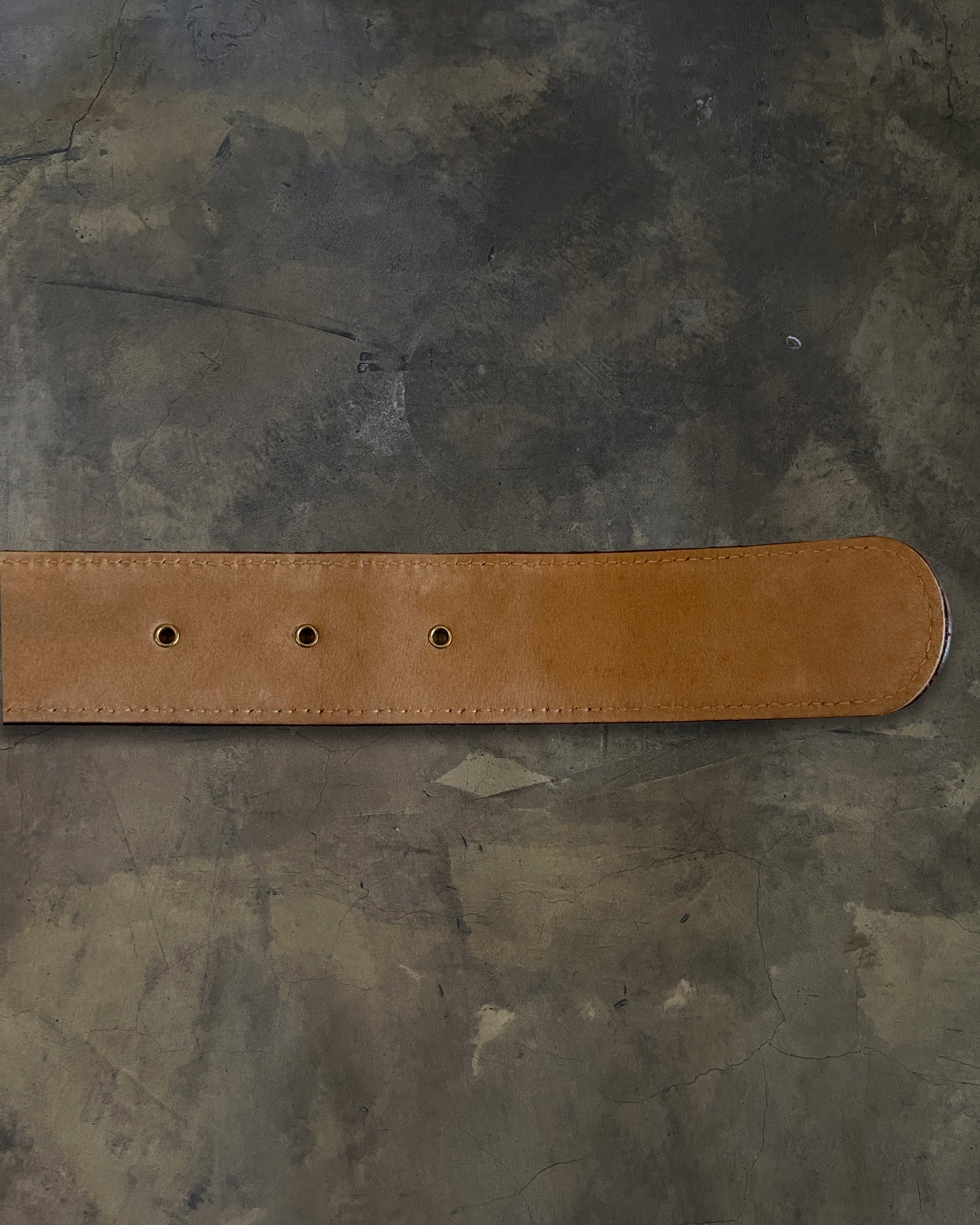 CHANEL PIG BLOOD QUILTED CC LAMBSKIN BELT