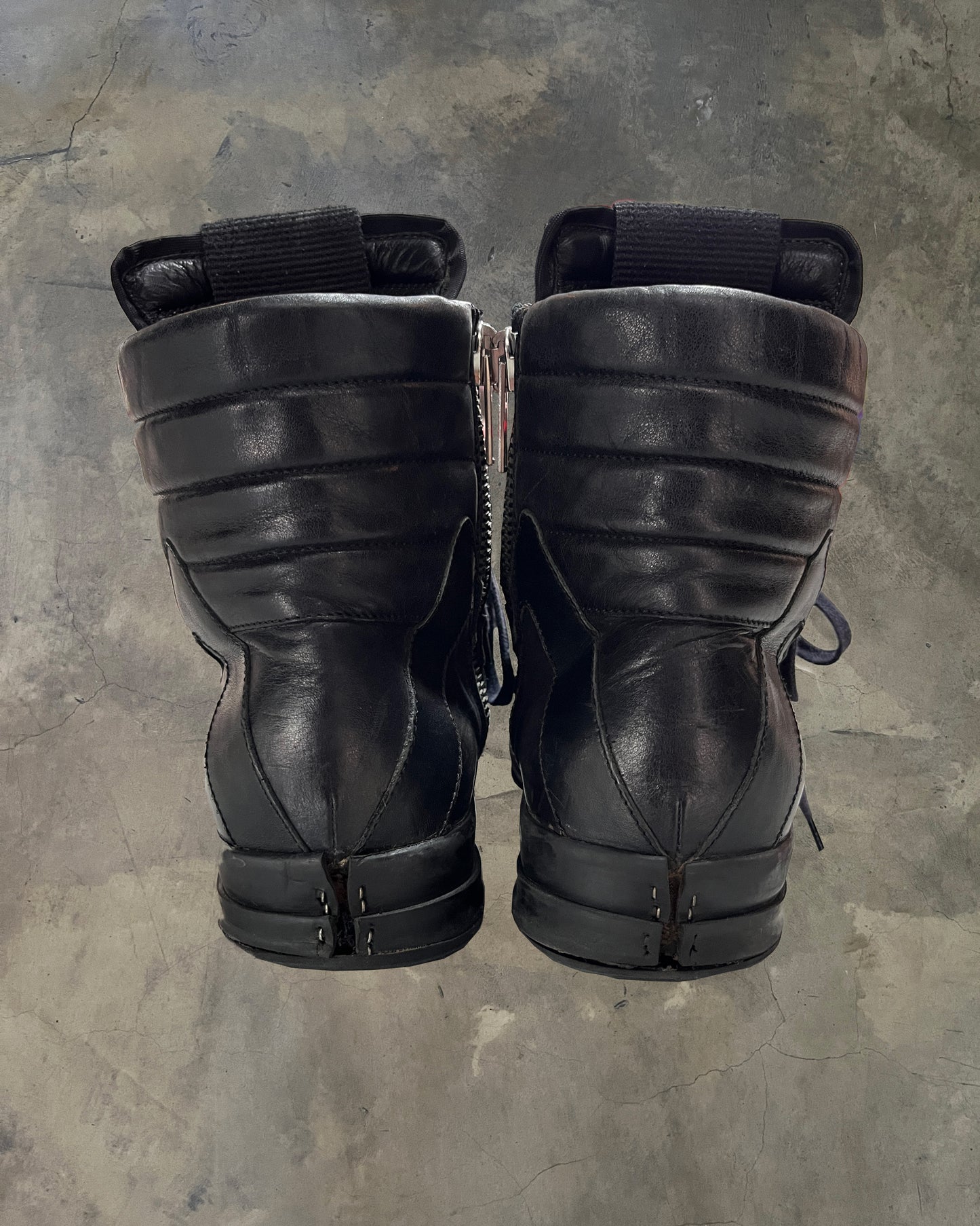 RICK OWENS AW2010 “GLEAM” CREPE SOLE SHORT TONGUE GEOBASKET