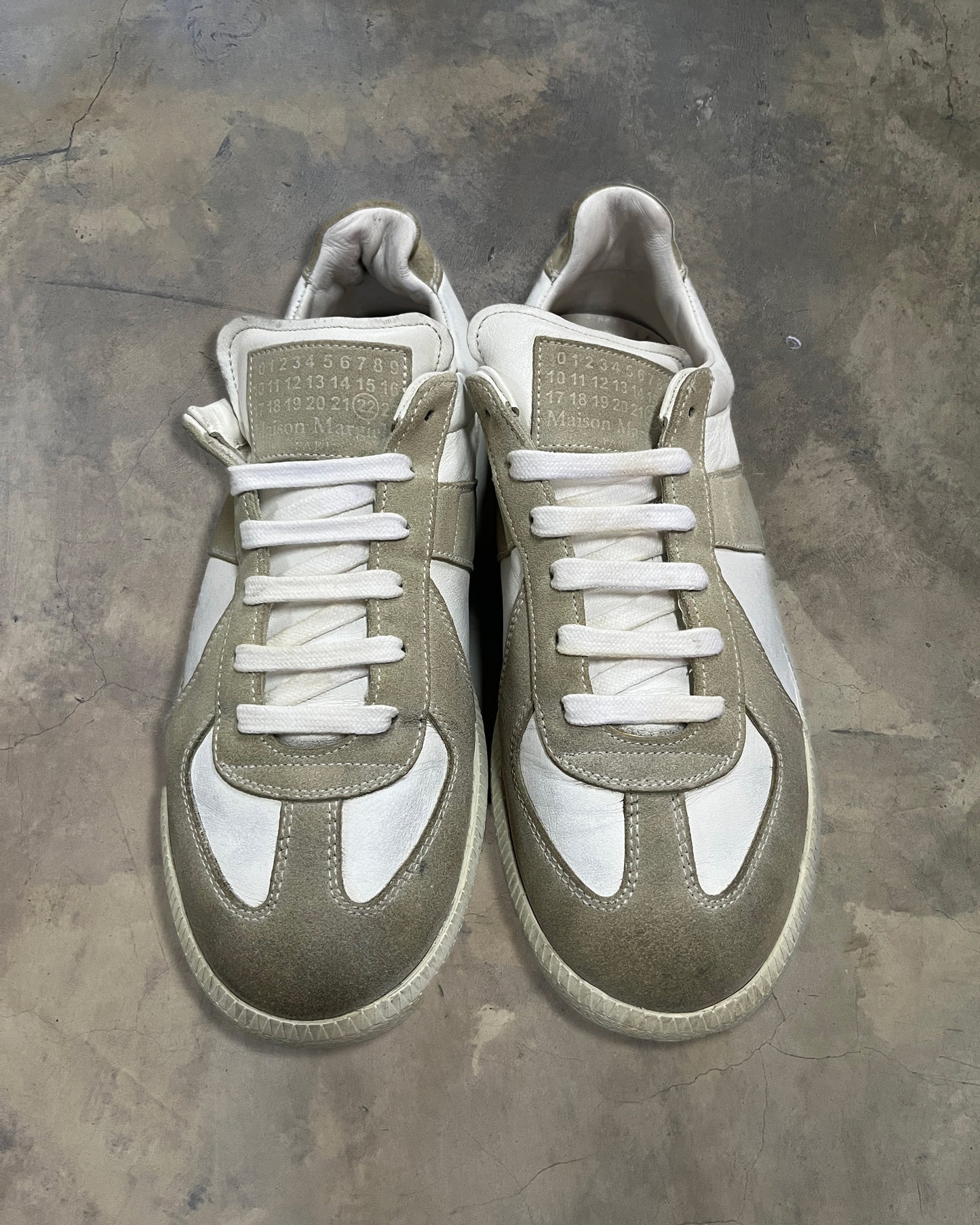 MAISON MARGIELA GAT WHITE SOLE 40.5
