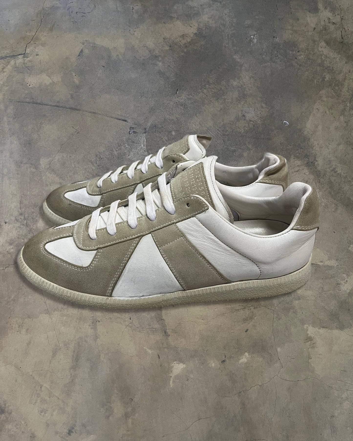 MAISON MARGIELA GAT WHITE SOLE 40.5
