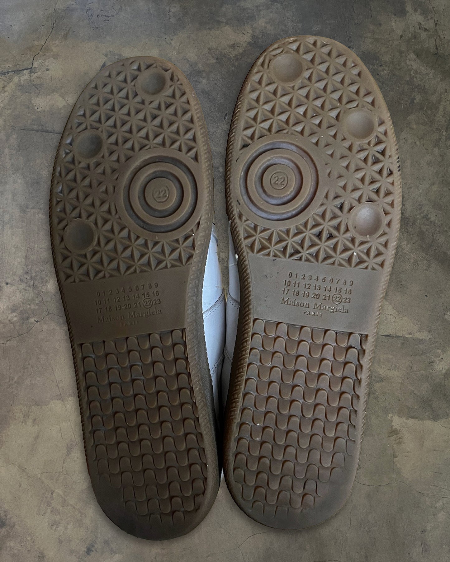 MAISON MARGIELA SPLATTER GAT 42.5
