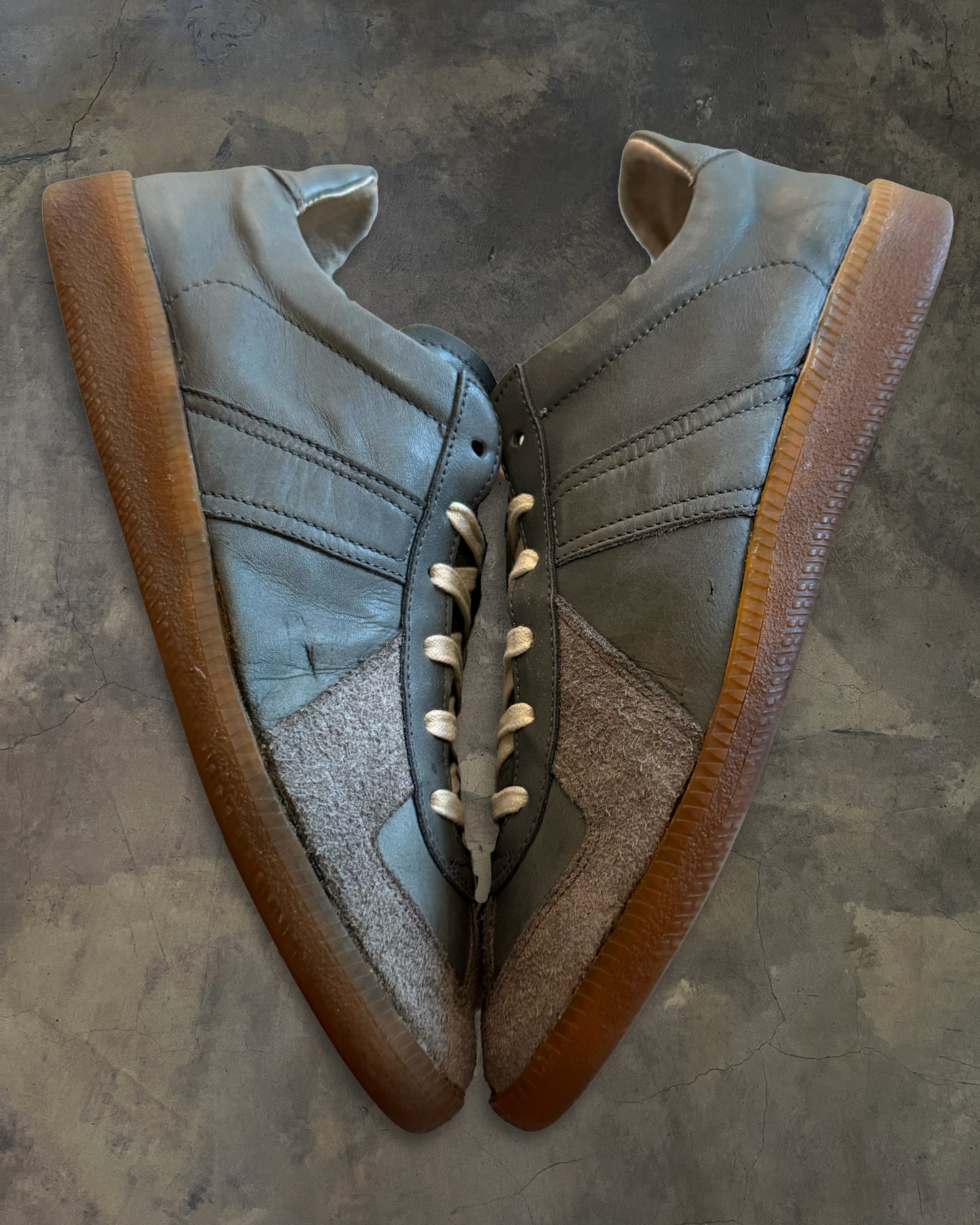 MAISON MARGIELA HUNTER GREEN GATS 40