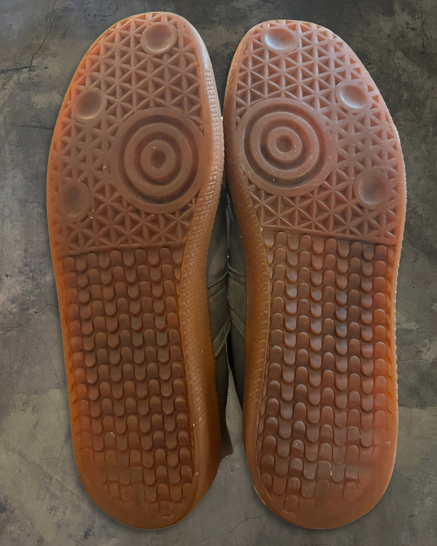 MAISON MARGIELA HUNTER GREEN GATS 40