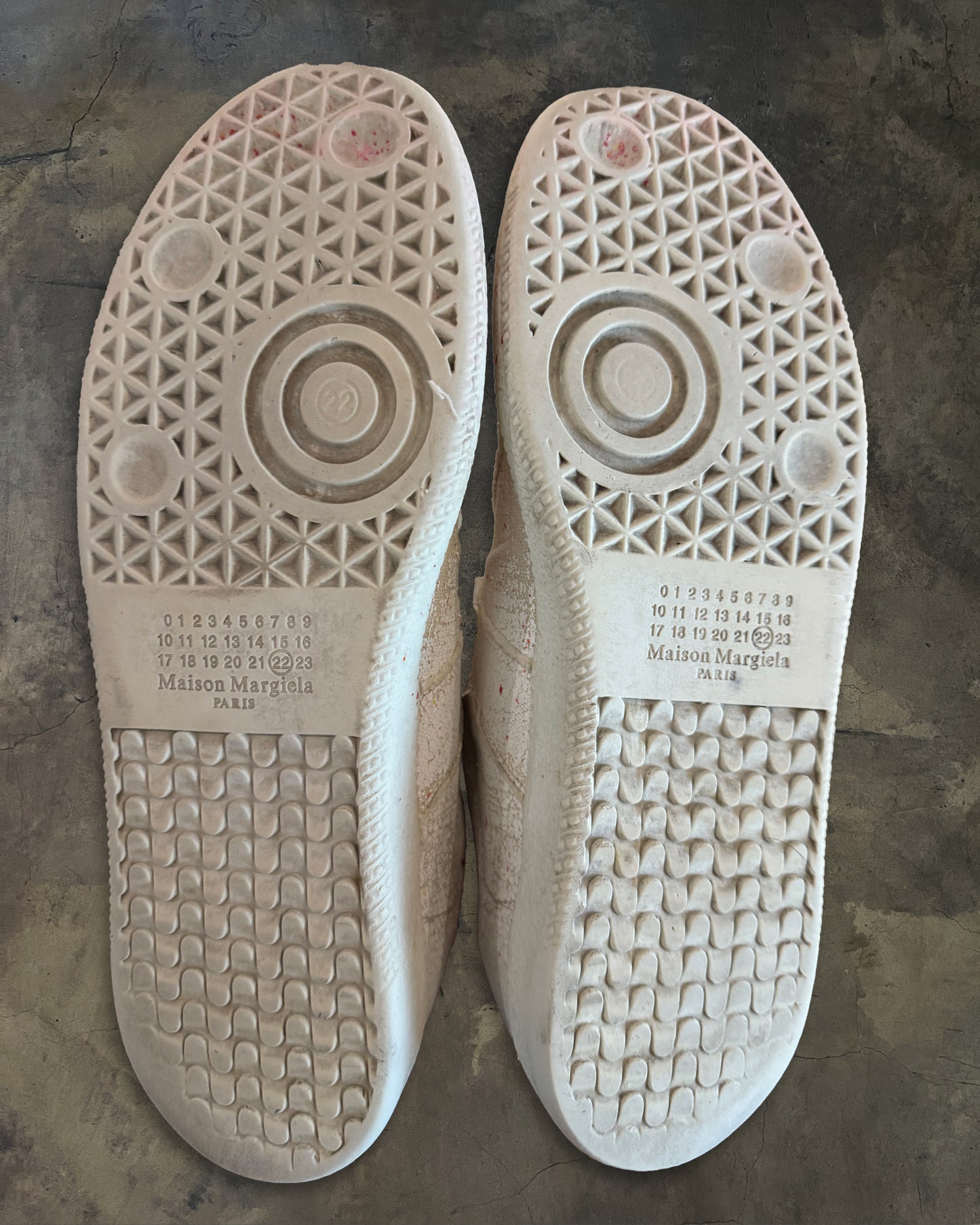 MAISON MARGIELA WATERCOLOUR GAT 41