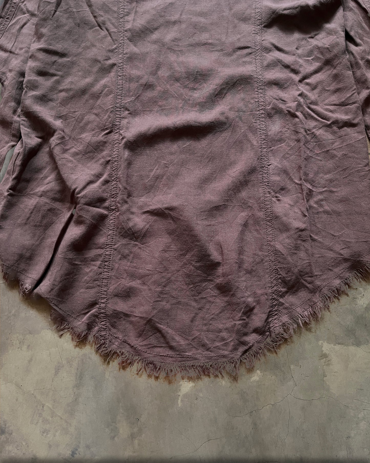 GOA DISTRESSED HEM BUTTON UP