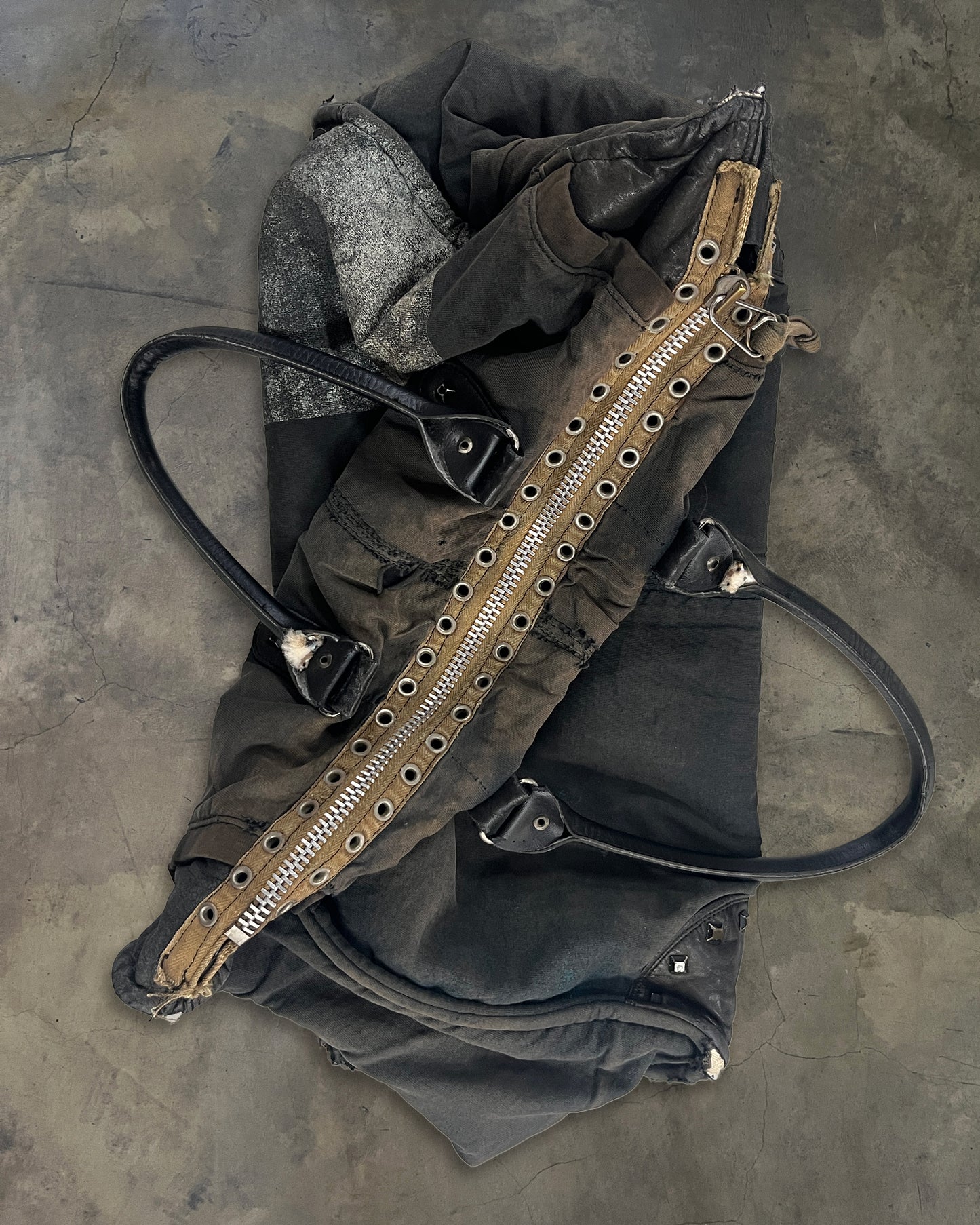 UNDERCOVER SS2006 "T" OVERSIZED TOTE BAG