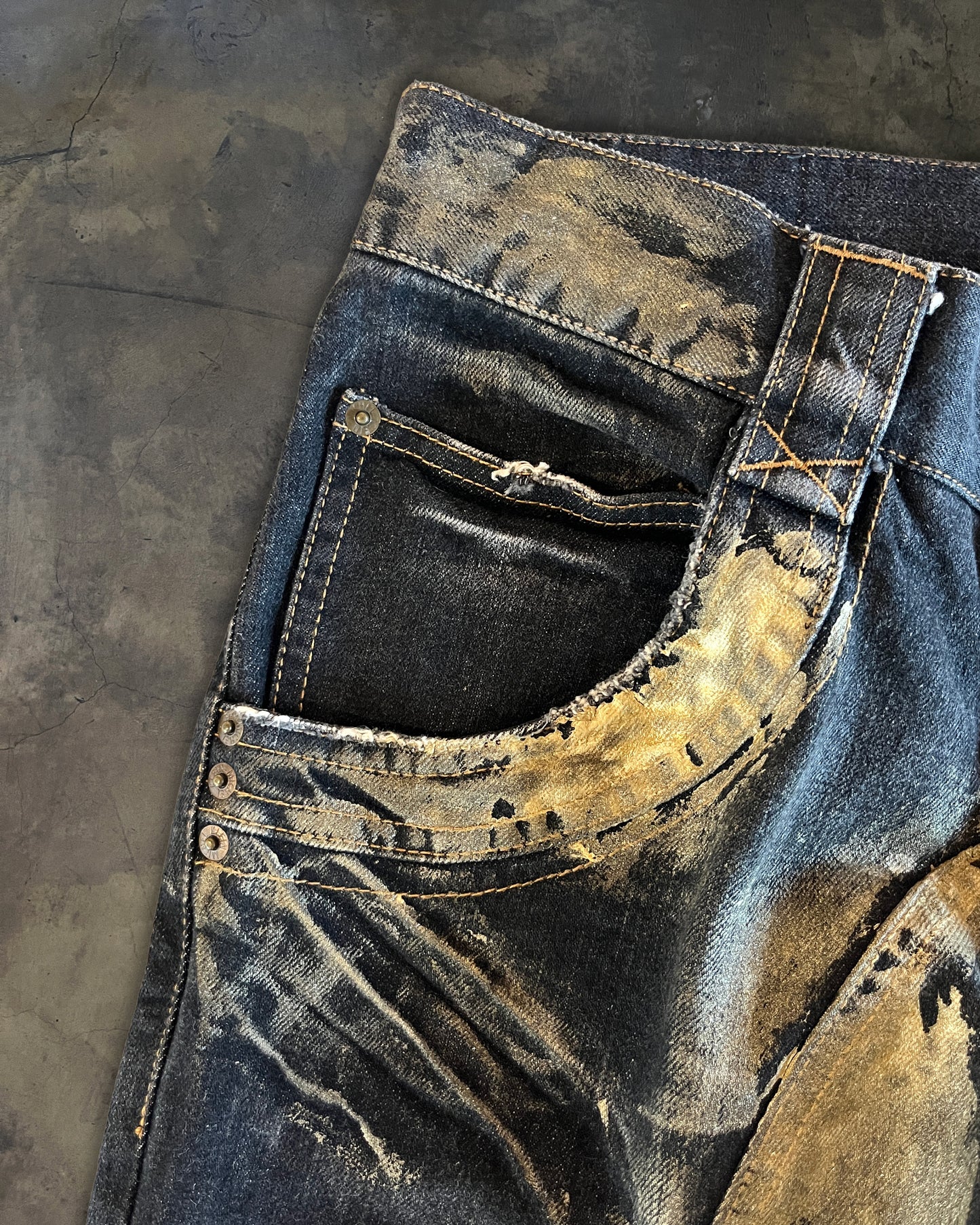 MICHEL KLEIN GOLD PAINT DENIM