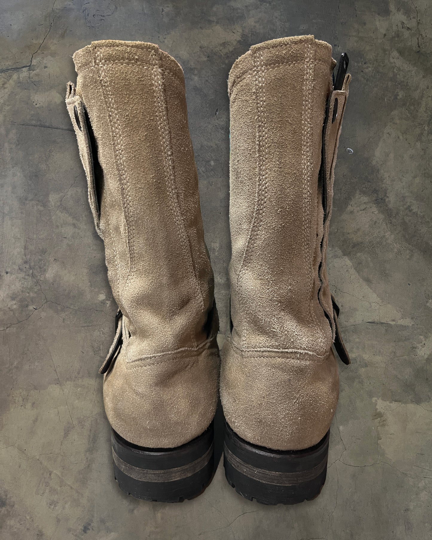 5351 POUR LES HOMMES NUBUCK BUCKLE BOOTS